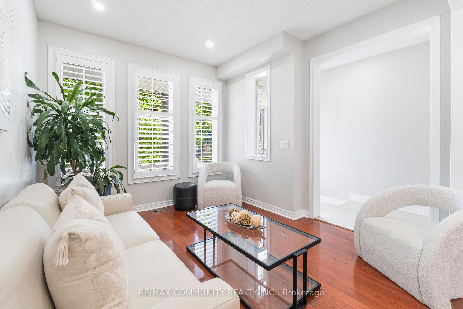 Photo 6 of 5673 Pegasus Street, Mississauga, Churchill Meadows — HOMEH