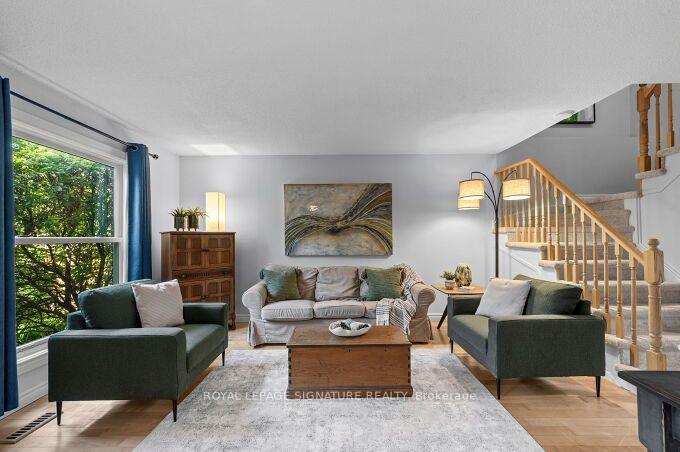 Photo 1 of 4212 Stonemason Crescent, Mississauga, Erin Mills — HOMEH