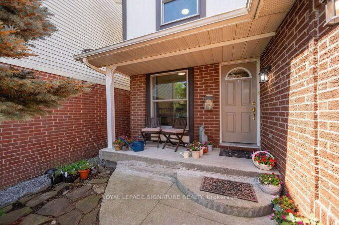 Photo 5 of 4212 Stonemason Crescent, Mississauga, Erin Mills — HOMEH