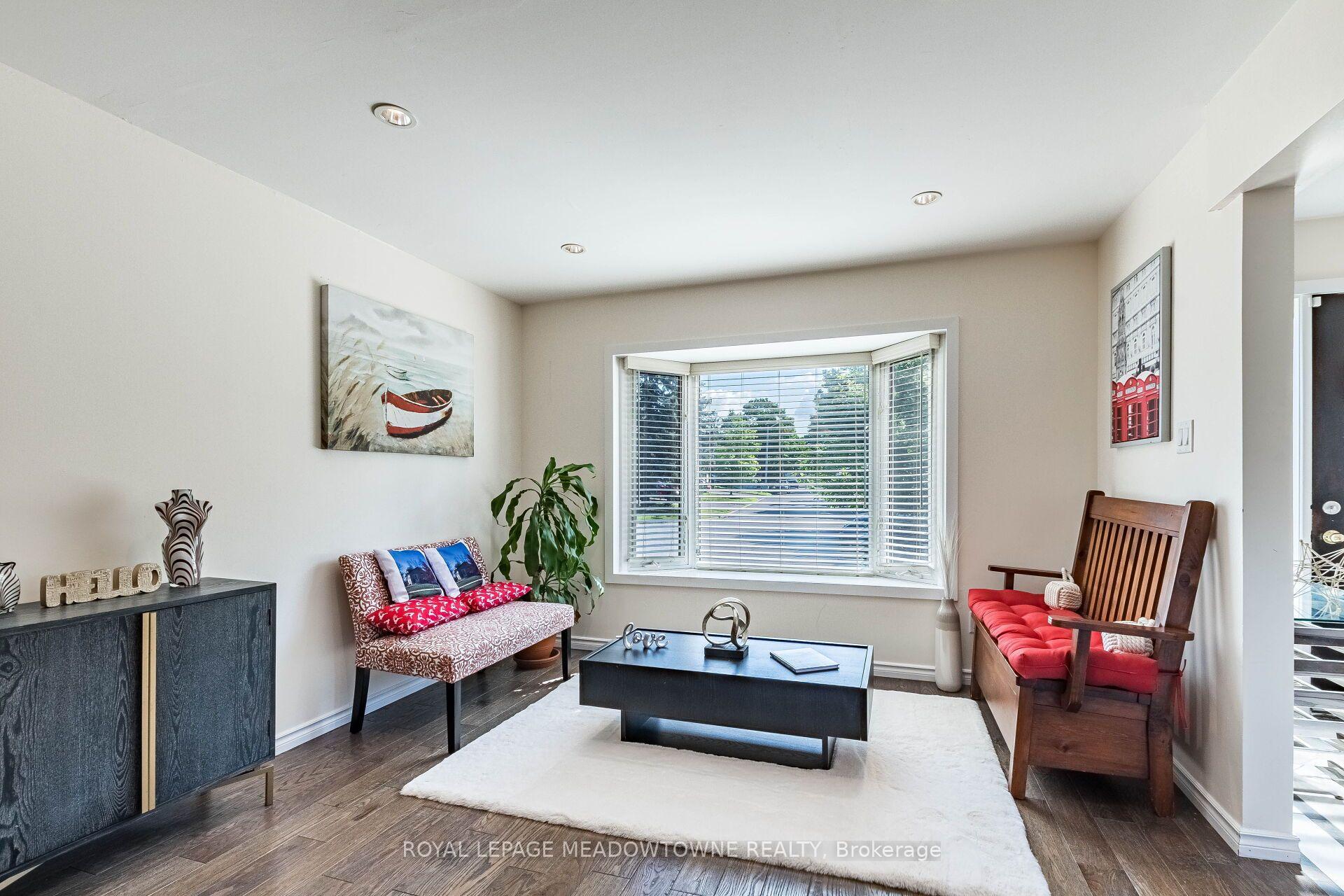 Photo 7 of 56 Sutter Avenue, Brampton, Heart Lake West — HOMEH