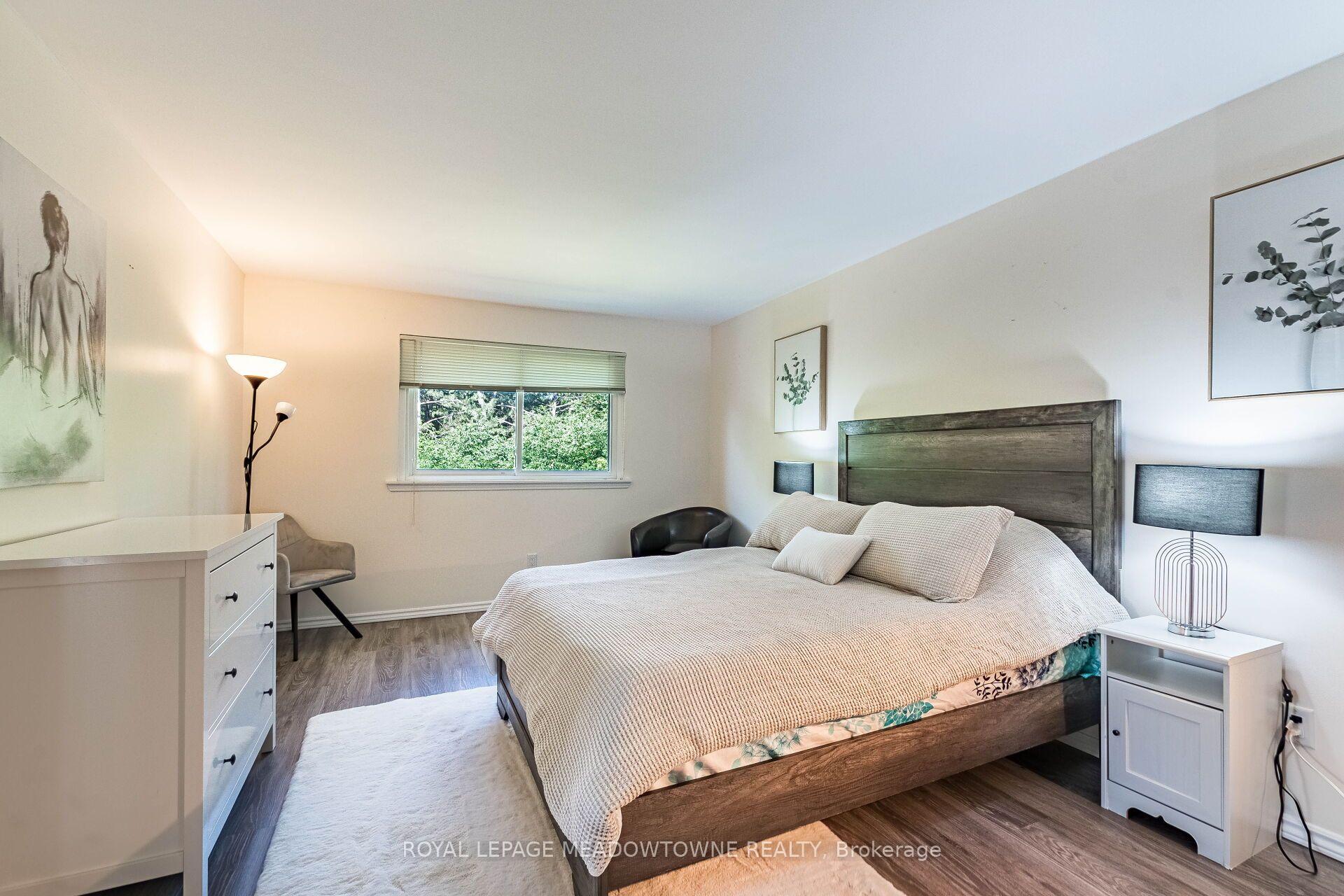 Photo 12 of 56 Sutter Avenue, Brampton, Heart Lake West — HOMEH