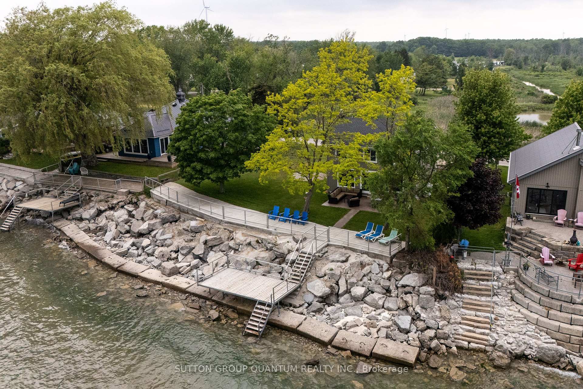 Photo 2 of 2118 Lakeshore Road, Haldimand, Dunnville — HOMEH