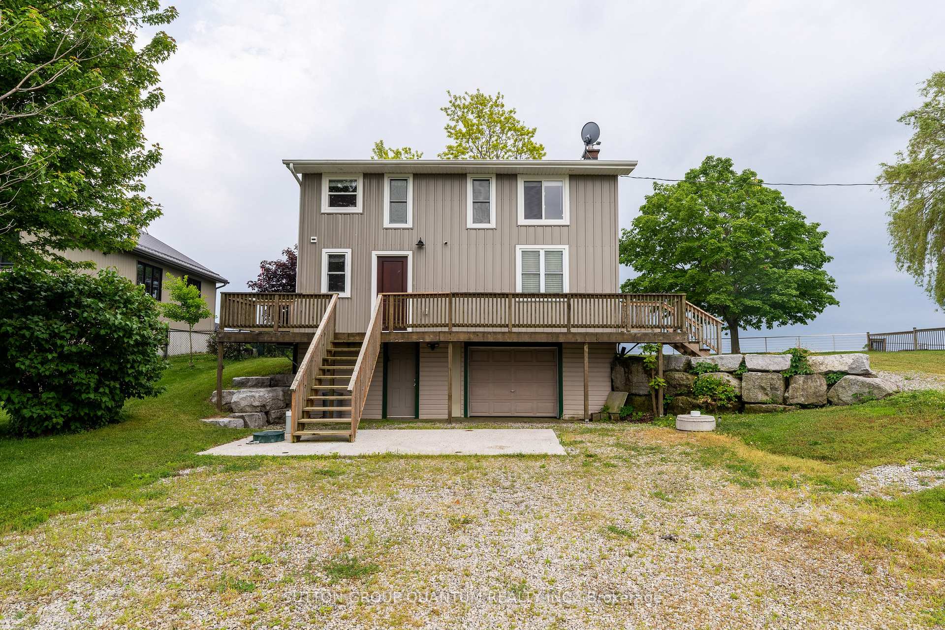 Photo 7 of 2118 Lakeshore Road, Haldimand, Dunnville — HOMEH
