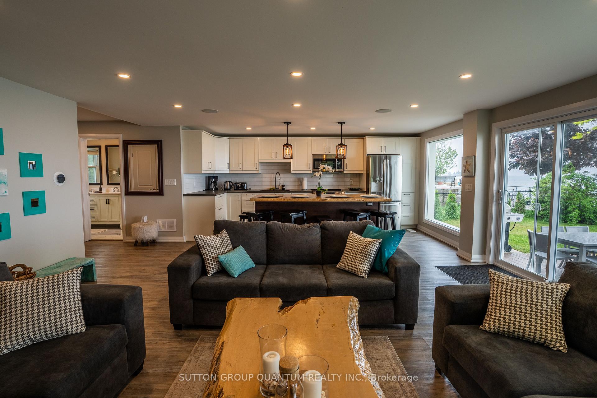 Photo 11 of 2118 Lakeshore Road, Haldimand, Dunnville — HOMEH
