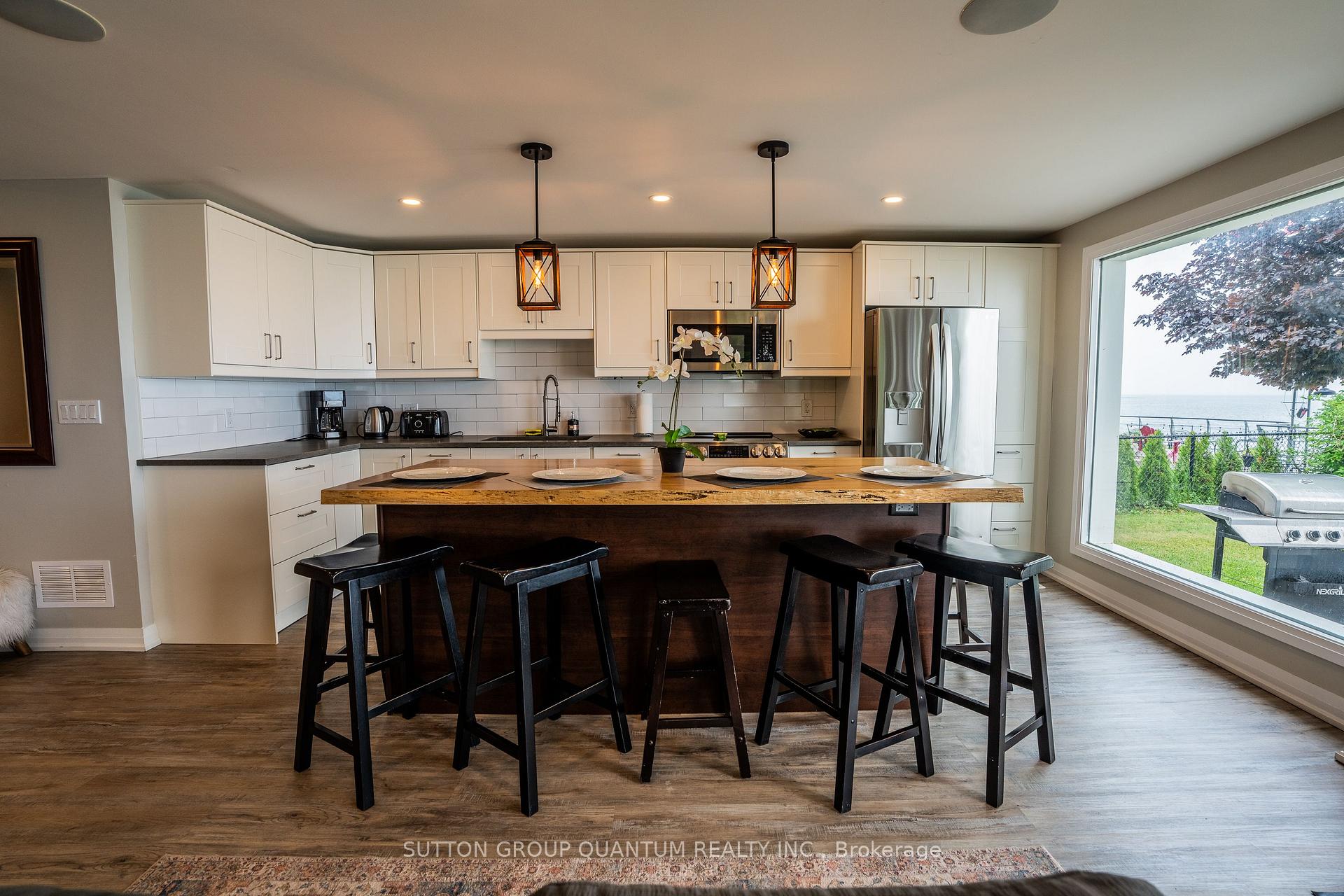 Photo 13 of 2118 Lakeshore Road, Haldimand, Dunnville — HOMEH