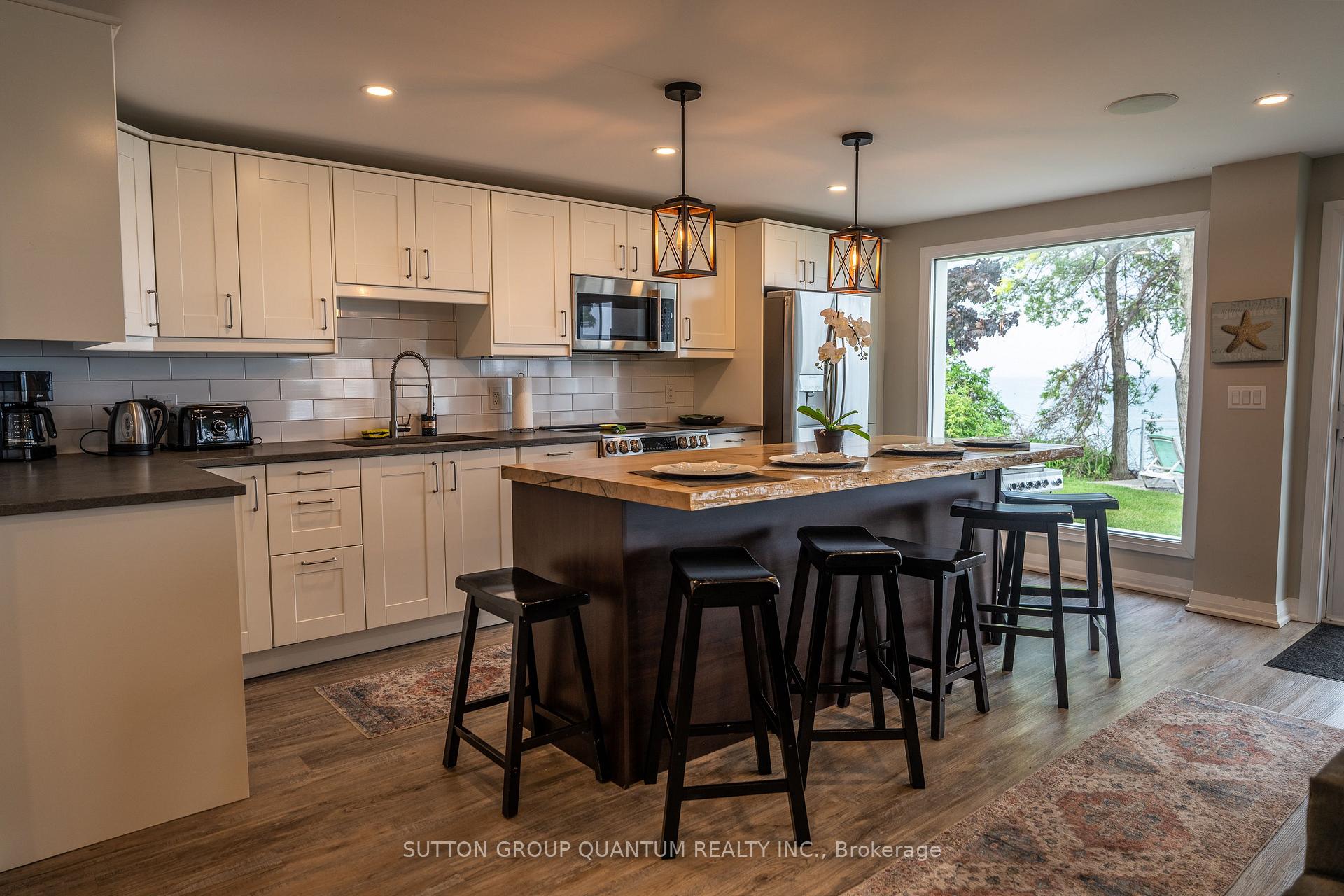 Photo 14 of 2118 Lakeshore Road, Haldimand, Dunnville — HOMEH