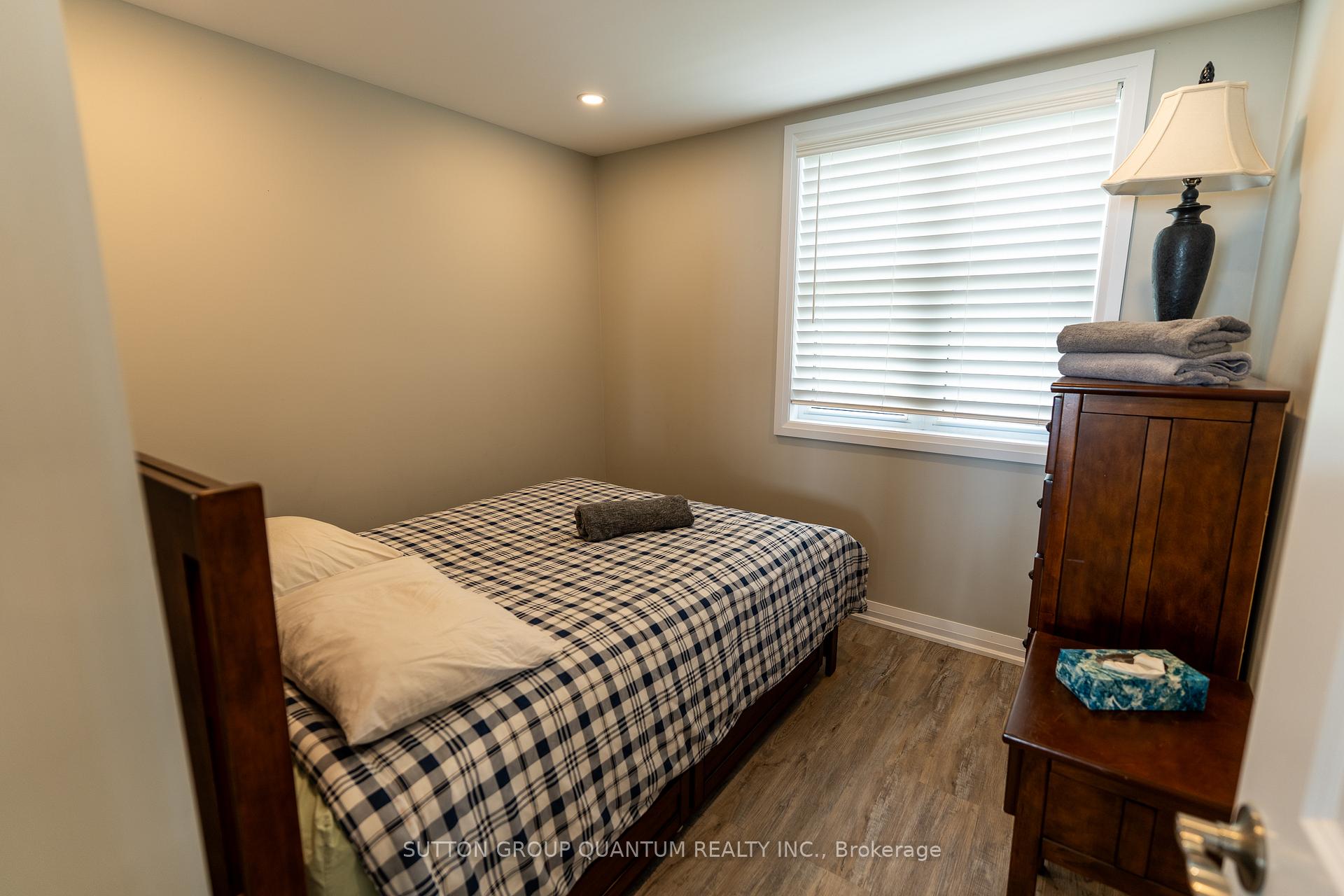 Photo 20 of 2118 Lakeshore Road, Haldimand, Dunnville — HOMEH