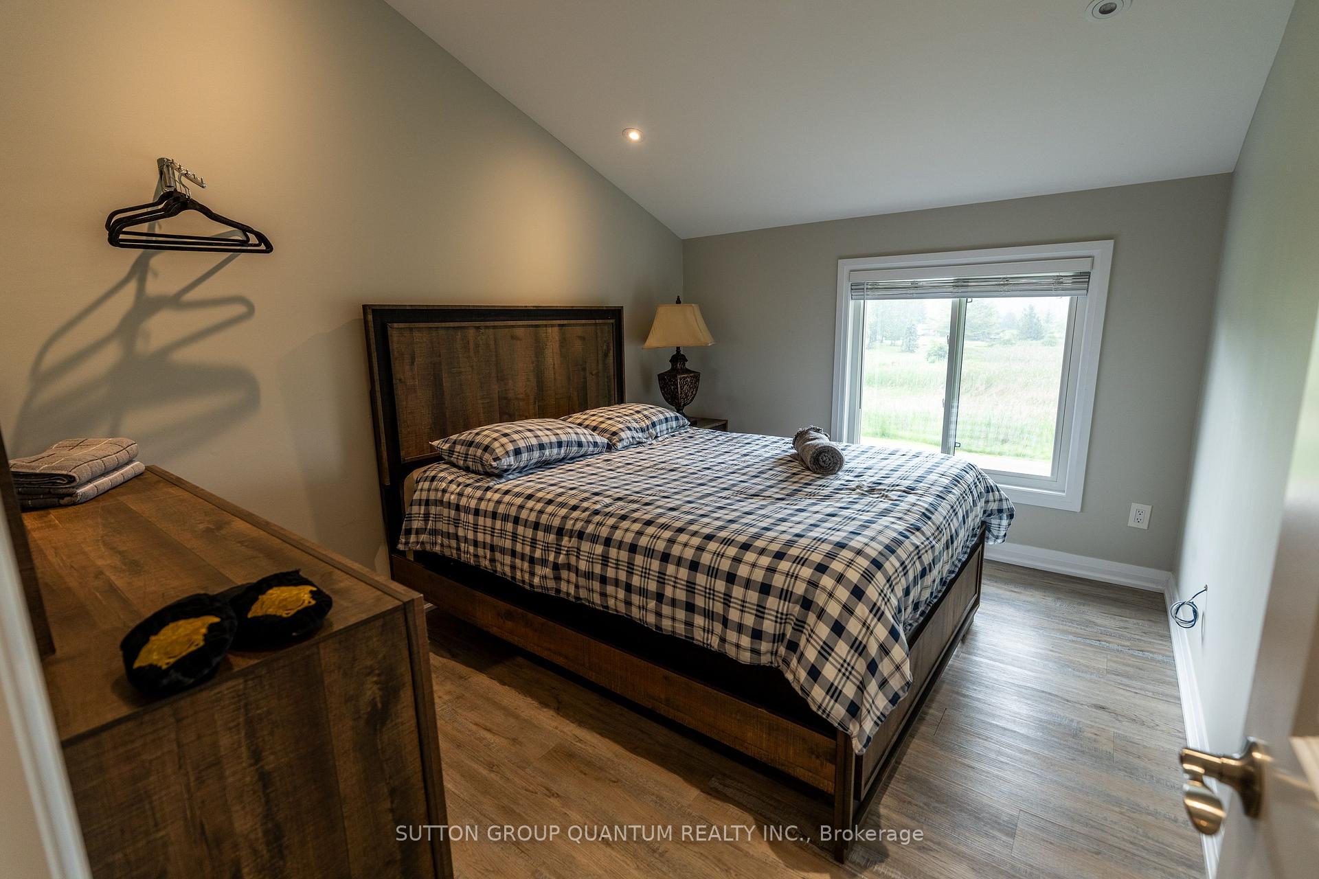 Photo 31 of 2118 Lakeshore Road, Haldimand, Dunnville — HOMEH