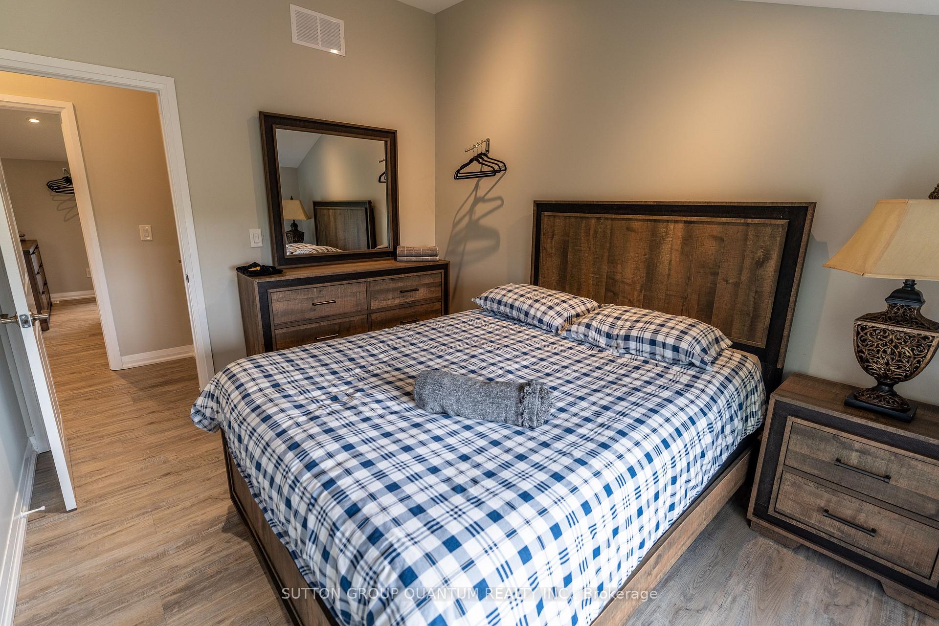 Photo 32 of 2118 Lakeshore Road, Haldimand, Dunnville — HOMEH