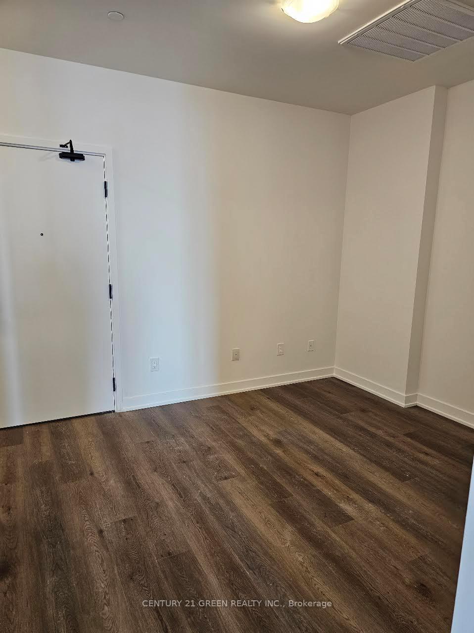 Photo 6 of Unit 412, 2075 Lakeshore Road, Burlington, Brant — HOMEH