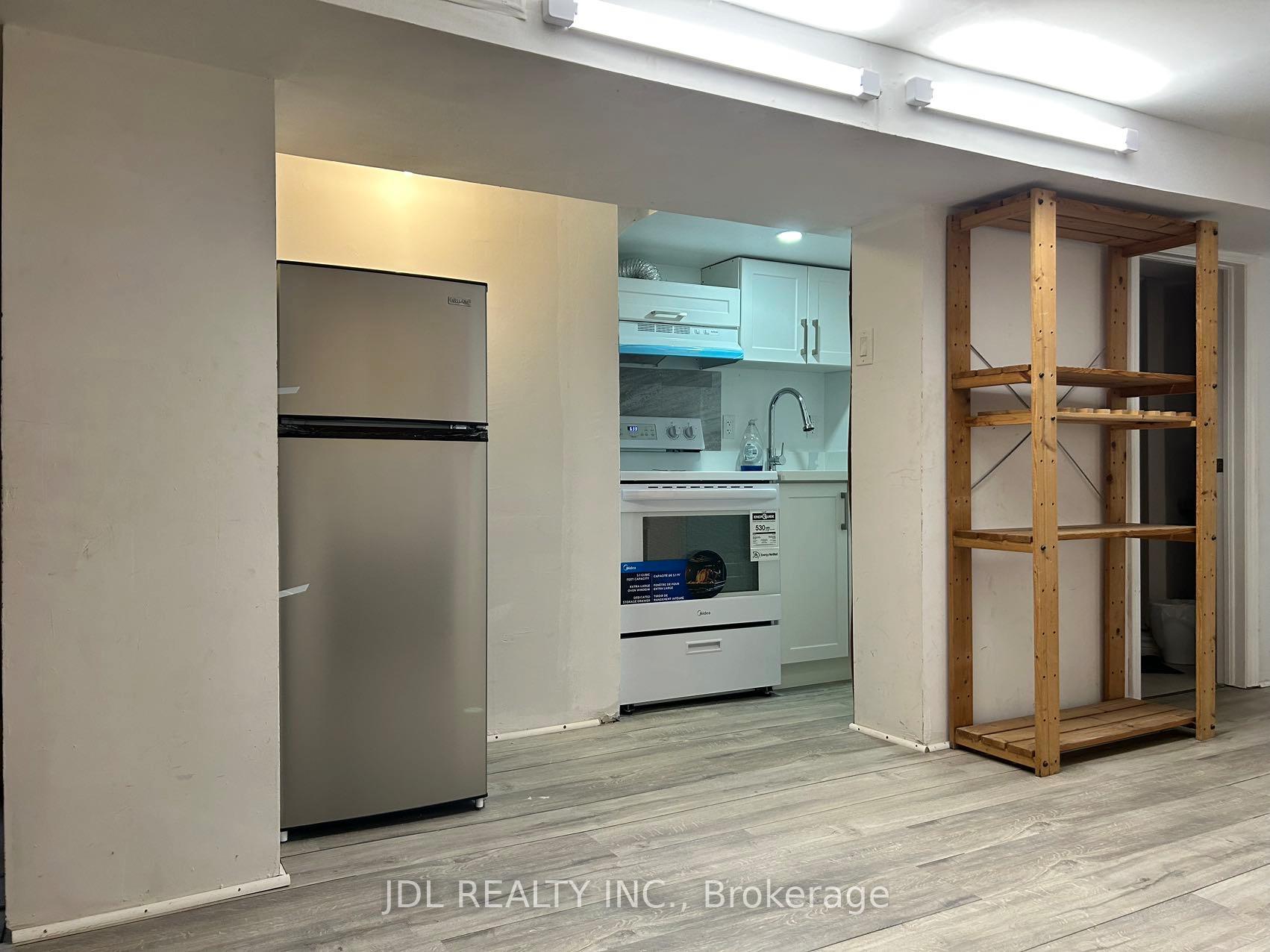 Photo 5 of Unit Bsmt, 150 Banff Road, Toronto, Mount Pleasant East — HOMEH