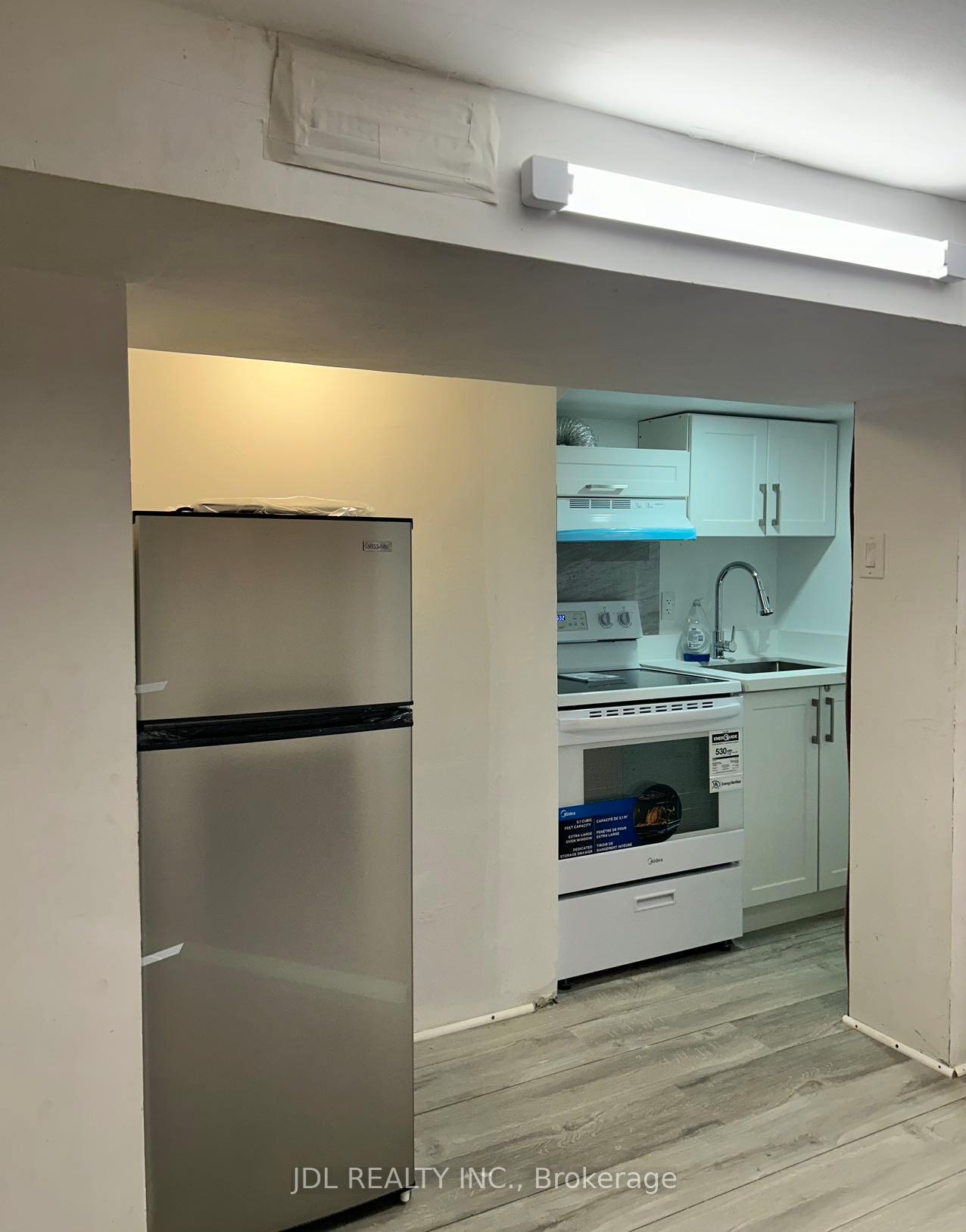 Photo 6 of Unit Bsmt, 150 Banff Road, Toronto, Mount Pleasant East — HOMEH
