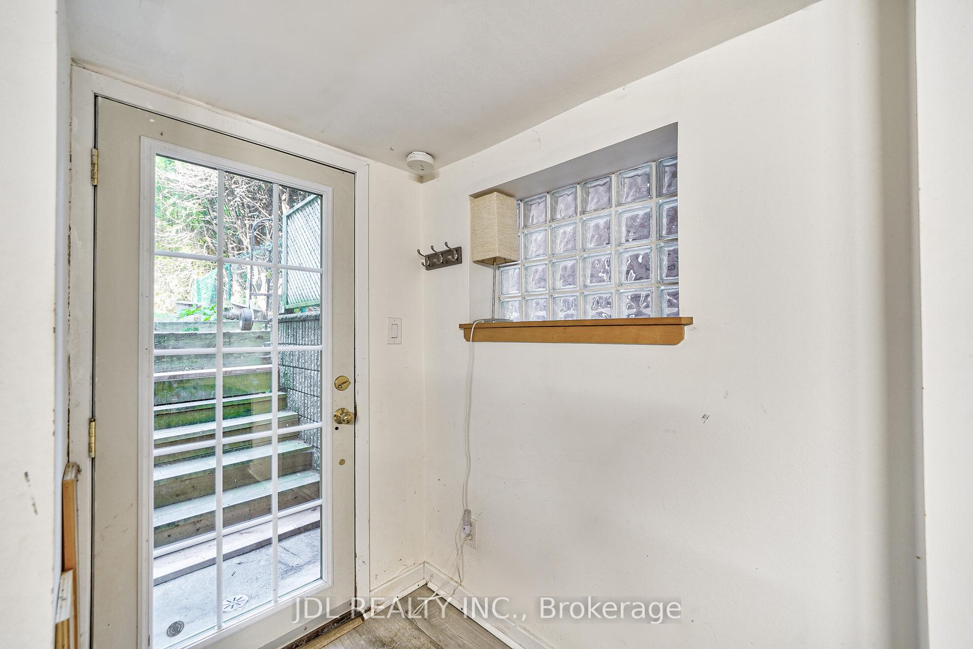 Photo 10 of Unit Bsmt, 150 Banff Road, Toronto, Mount Pleasant East — HOMEH
