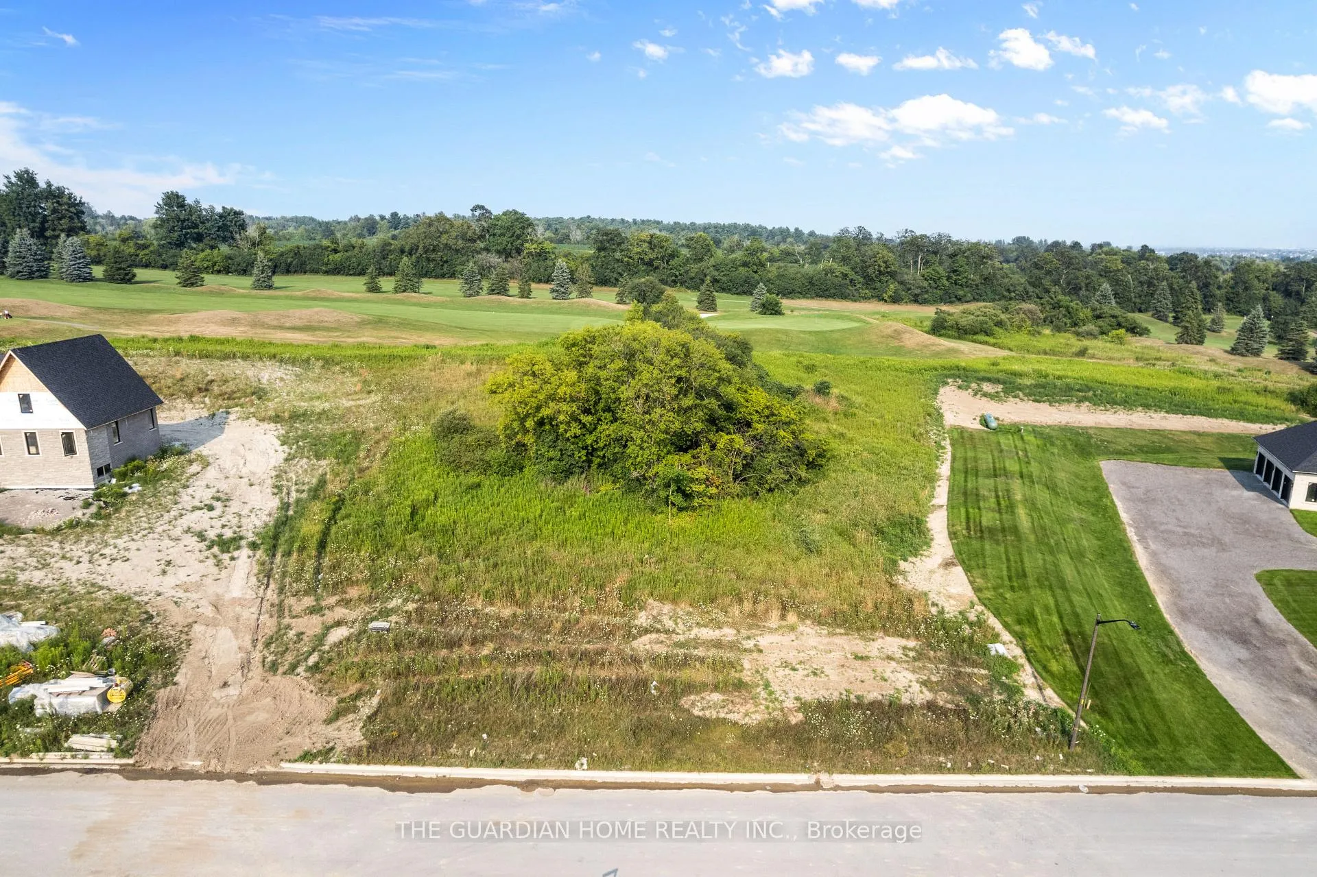 Photo 13 of 73 Franklin Crescent, Whitby, Rural Whitby — HOMEH