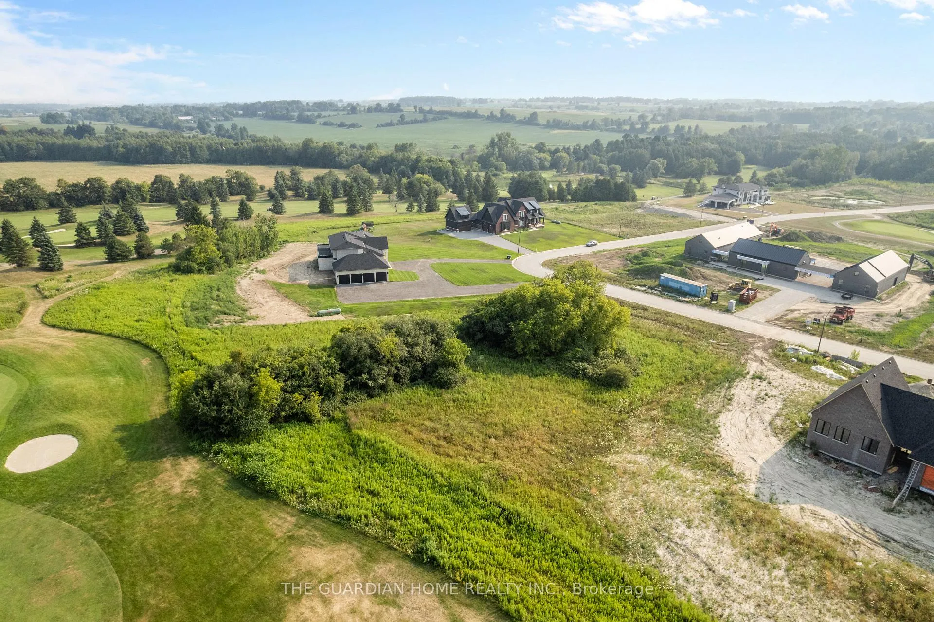 Photo 16 of 73 Franklin Crescent, Whitby, Rural Whitby — HOMEH