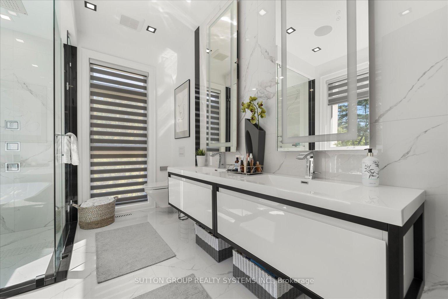 Photo 20 of 146 Martin Grove Road, Etobicoke, Islington-City Centre West — HOMEH