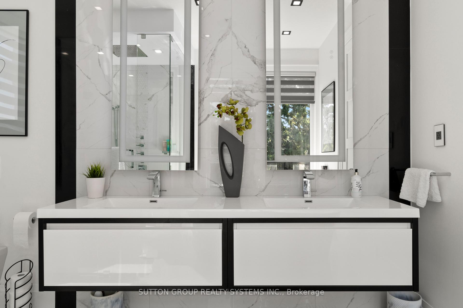Photo 22 of 146 Martin Grove Road, Etobicoke, Islington-City Centre West — HOMEH