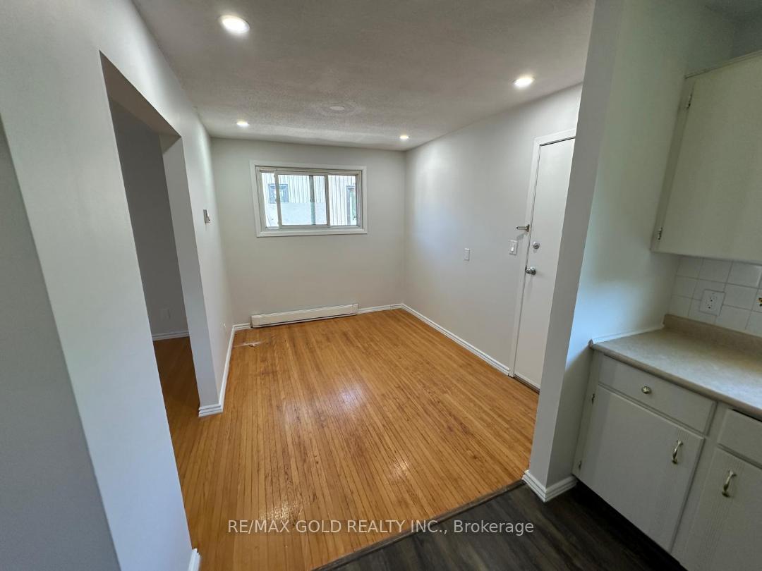 Photo 16 of Unit 3 units, 515 Stone Street, Oshawa, Lakeview — HOMEH
