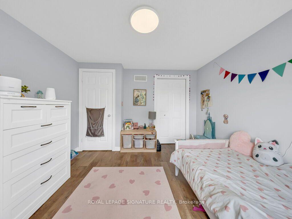 Photo 41 of 31 Ingram Drive, Guelph, Victoria North — HOMEH