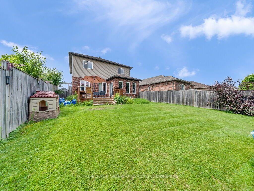 Photo 63 of 31 Ingram Drive, Guelph, Victoria North — HOMEH