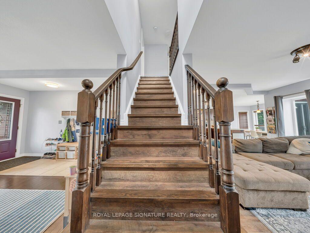 Photo 27 of 31 Ingram Drive, Guelph, Victoria North — HOMEH