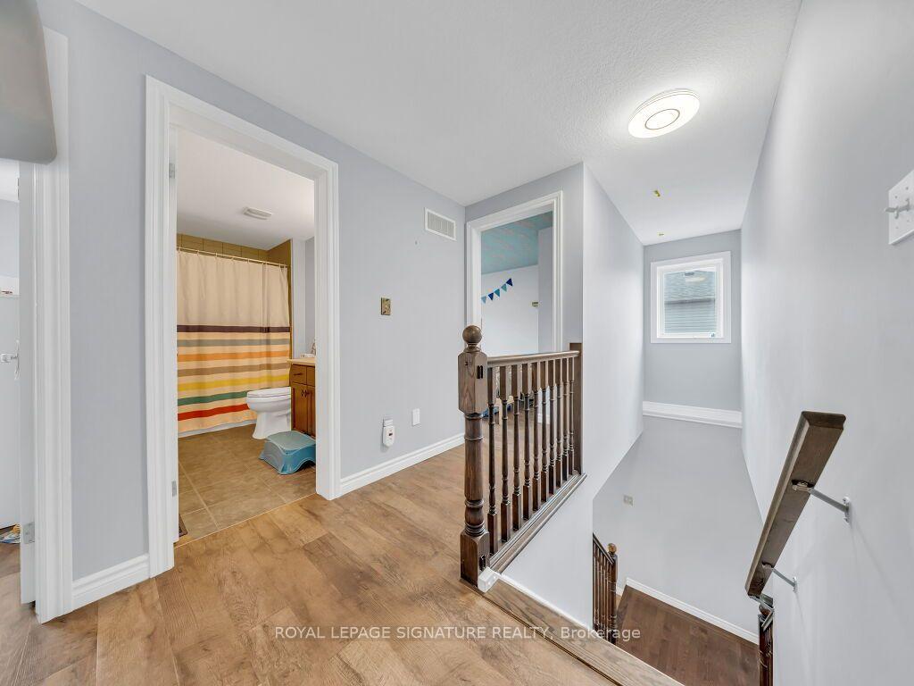 Photo 29 of 31 Ingram Drive, Guelph, Victoria North — HOMEH