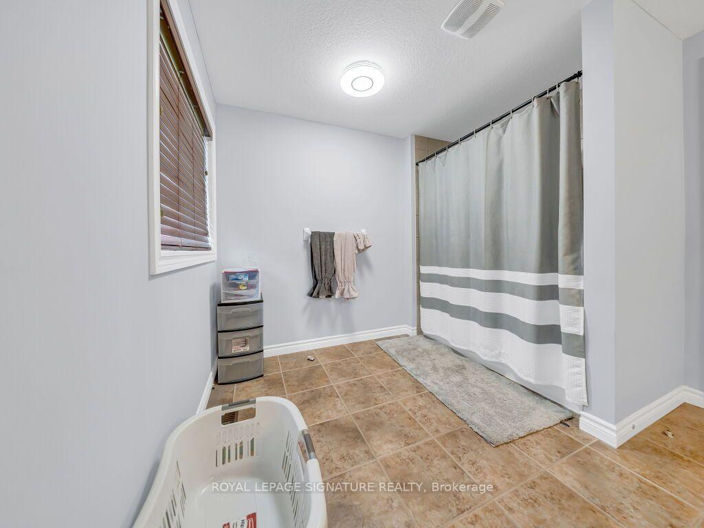 Photo 37 of 31 Ingram Drive, Guelph, Victoria North — HOMEH