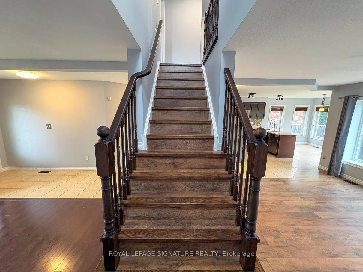 Photo 16 of 31 Ingram Drive, Guelph, Victoria North — HOMEH