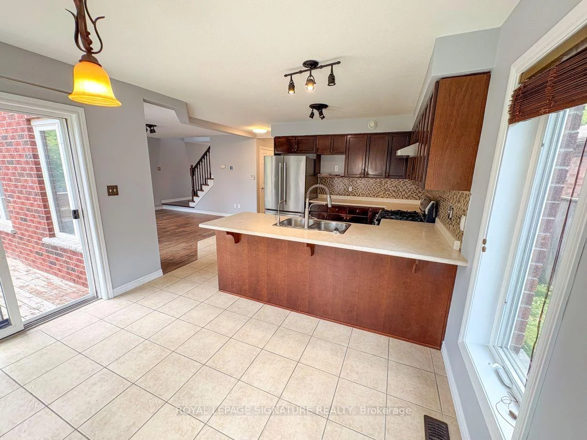 Photo 22 of 31 Ingram Drive, Guelph, Victoria North — HOMEH