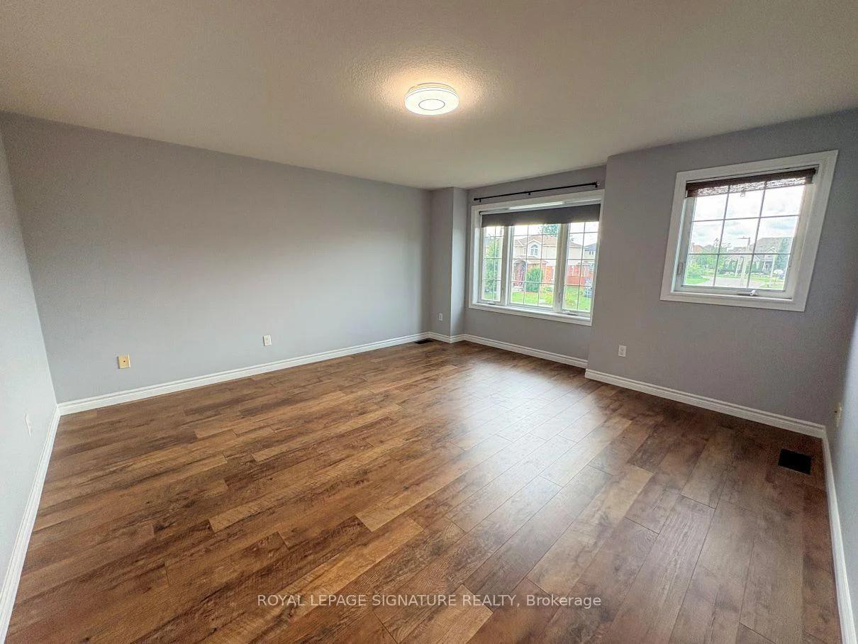 Photo 34 of 31 Ingram Drive, Guelph, Victoria North — HOMEH