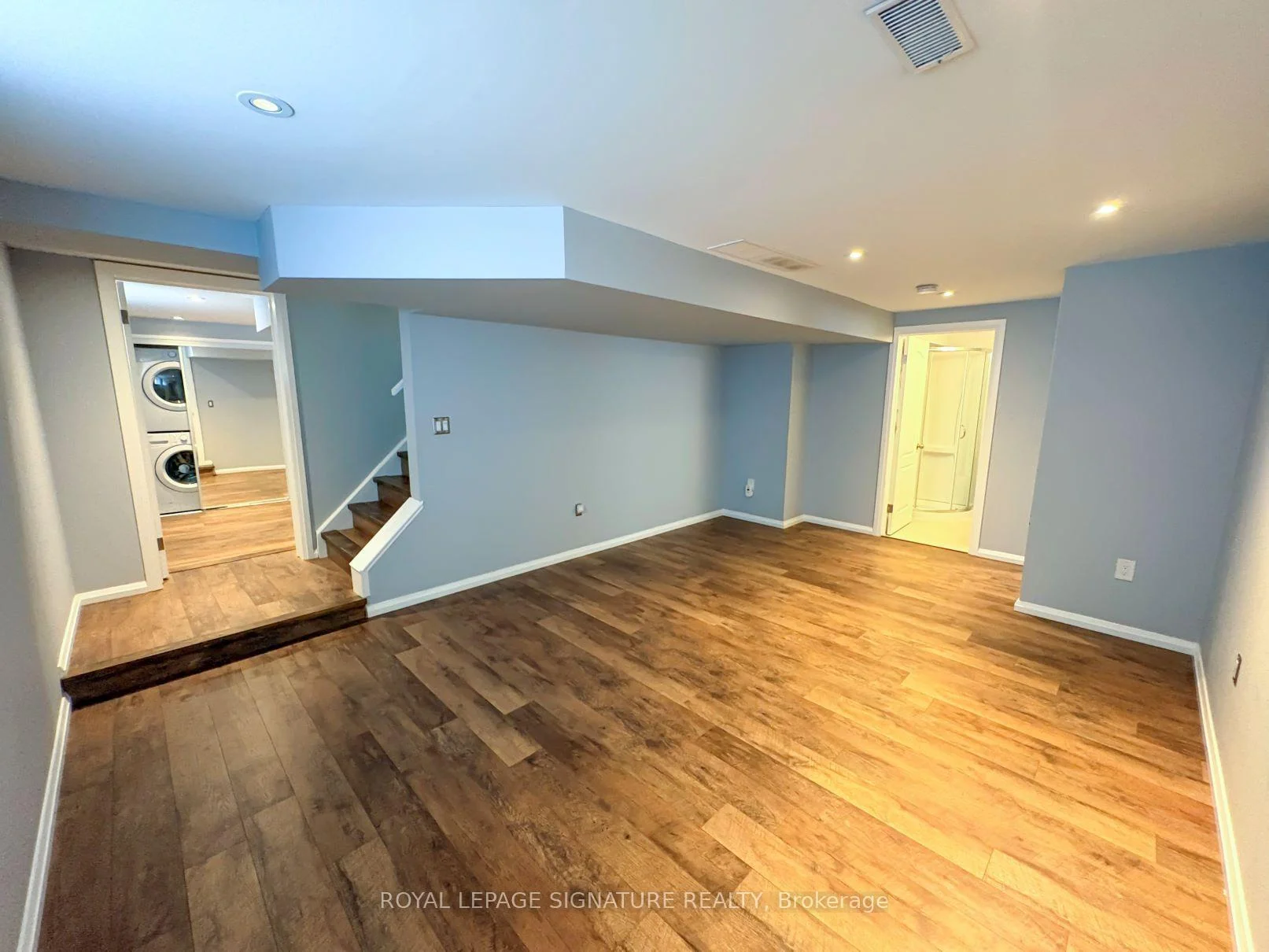 Photo 60 of 31 Ingram Drive, Guelph, Victoria North — HOMEH