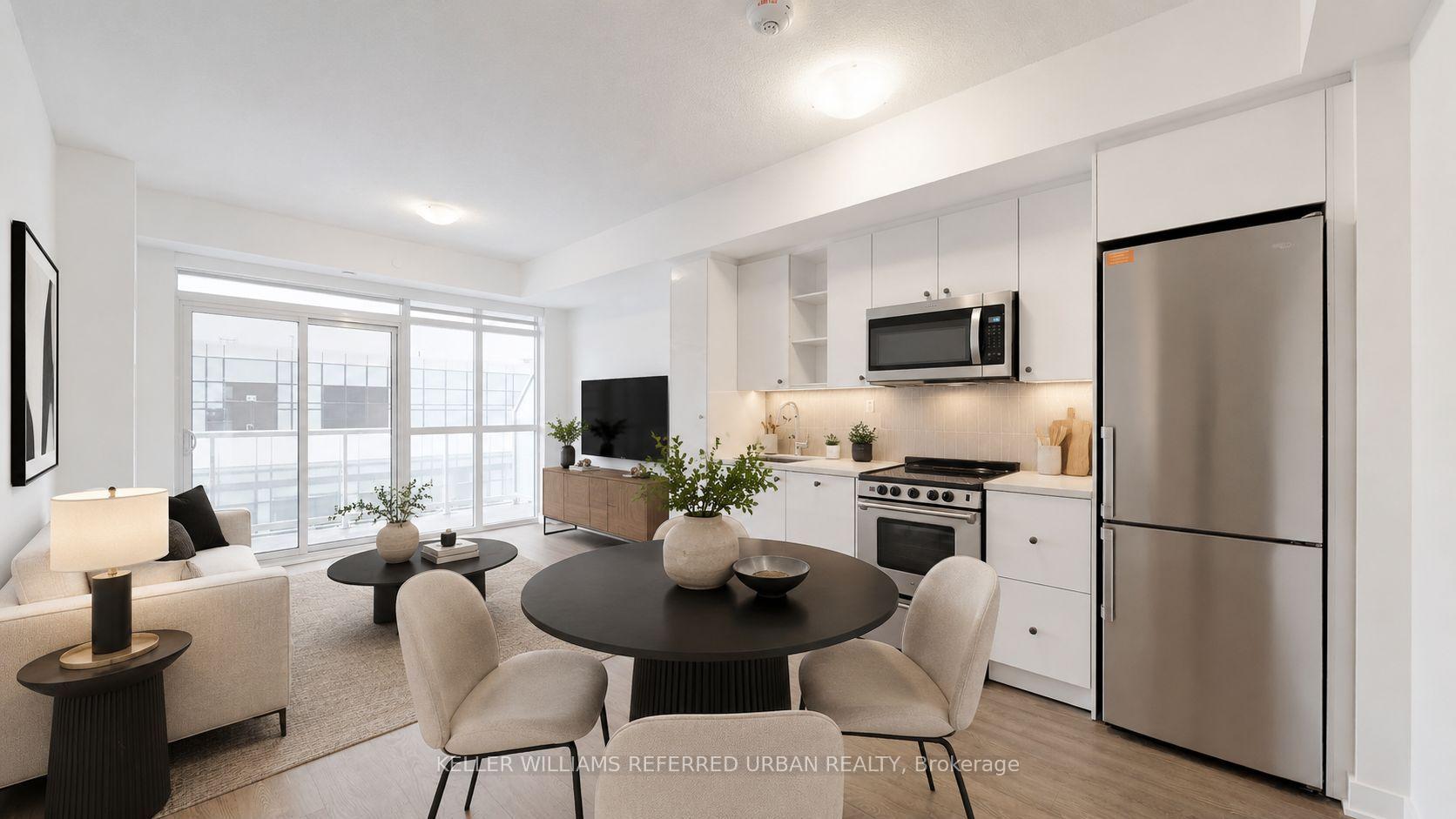 Front of Unit 1709, 251 Manitoba Street