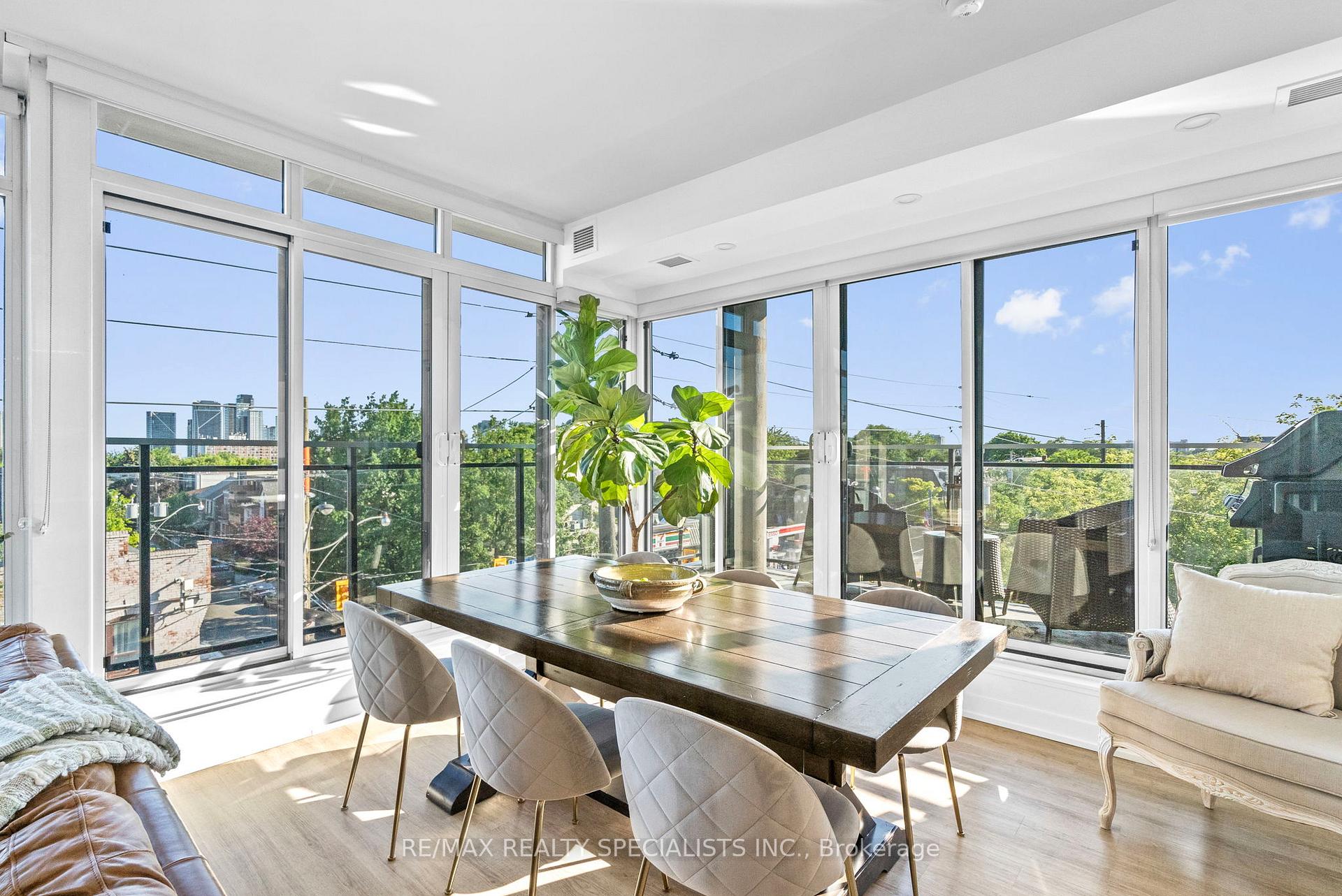 Photo 19 of Unit 310, 205 Manning Avenue, Toronto, Trinity-Bellwoods — HOMEH