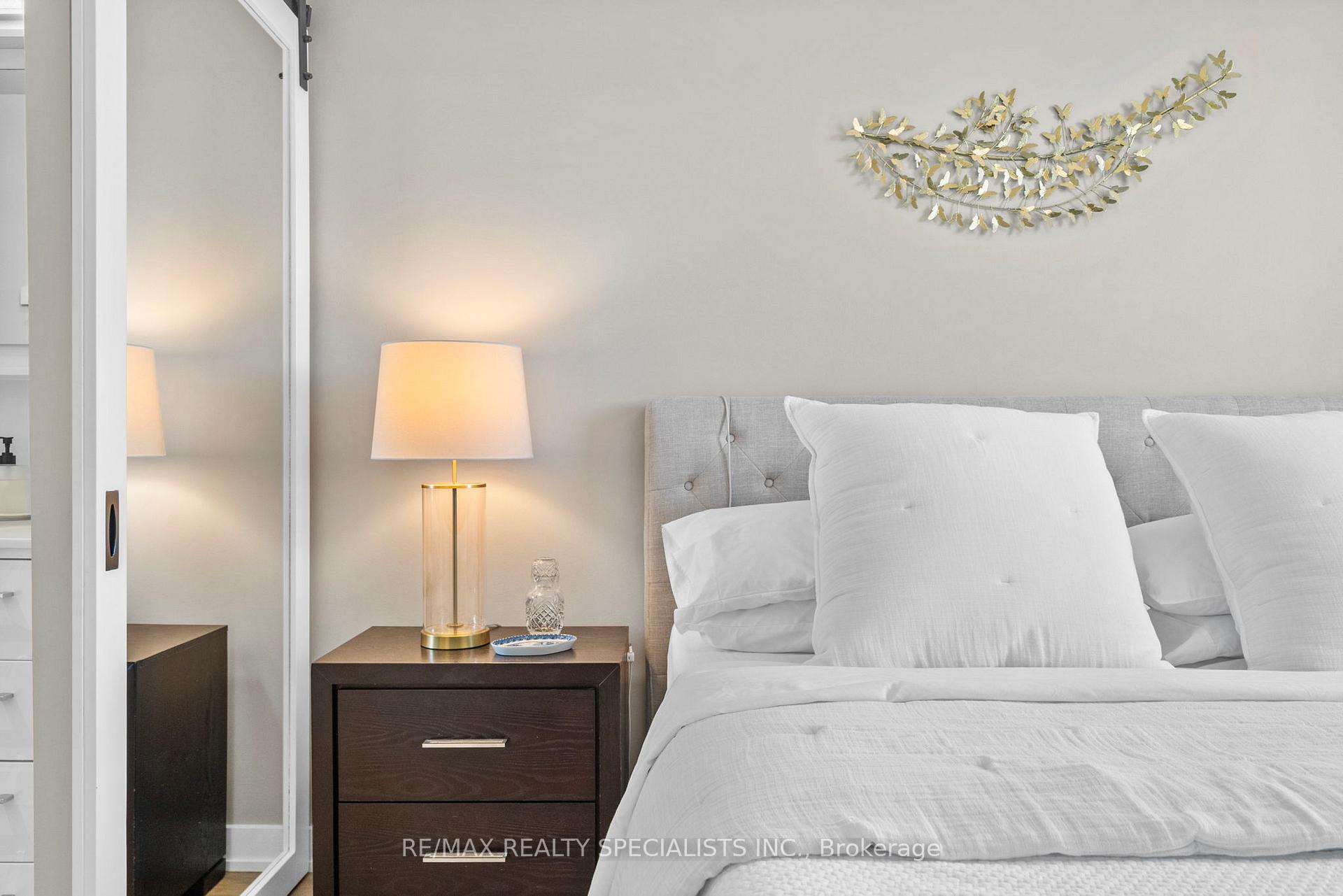 Photo 22 of Unit 310, 205 Manning Avenue, Toronto, Trinity-Bellwoods — HOMEH