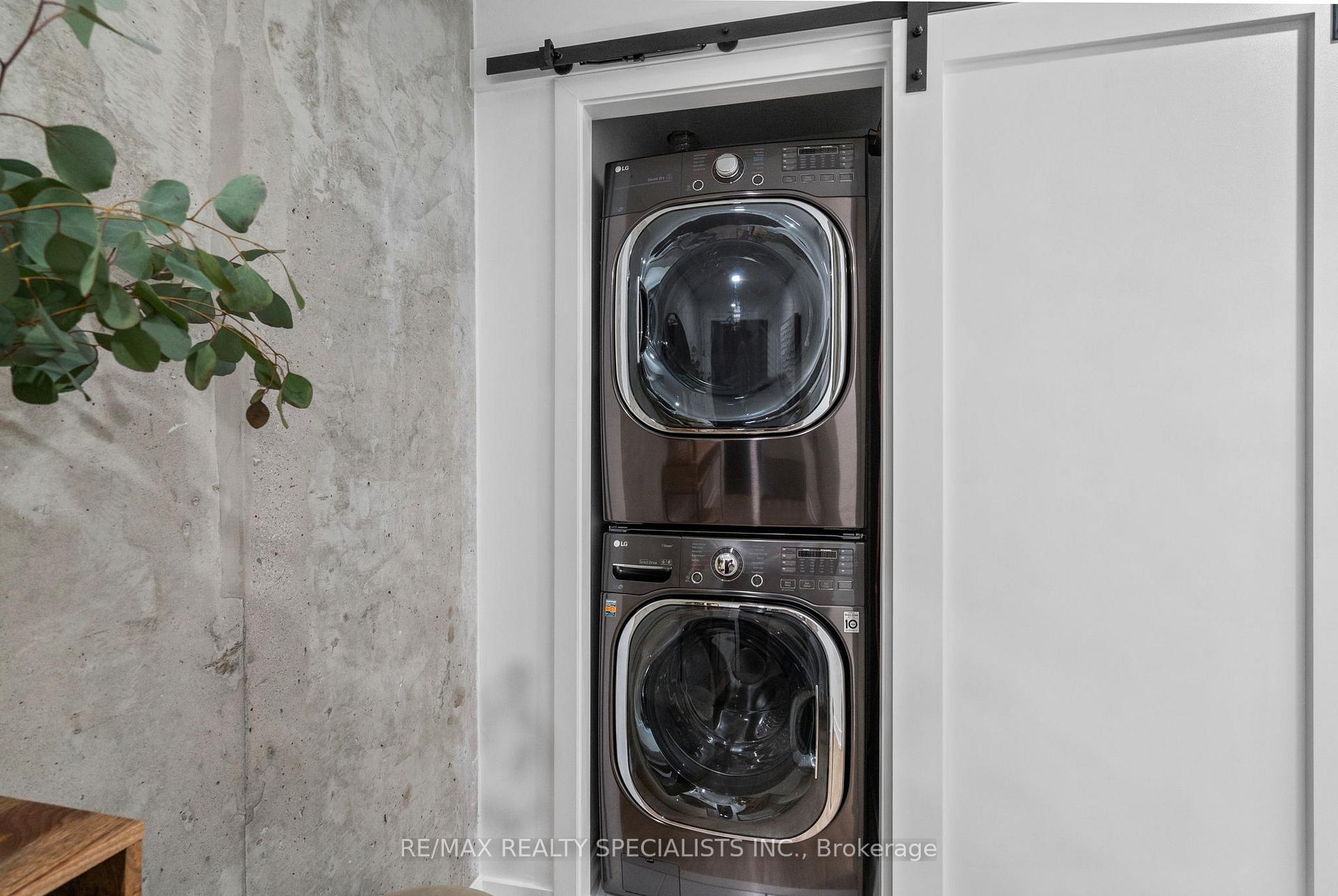 Photo 32 of Unit 310, 205 Manning Avenue, Toronto, Trinity-Bellwoods — HOMEH