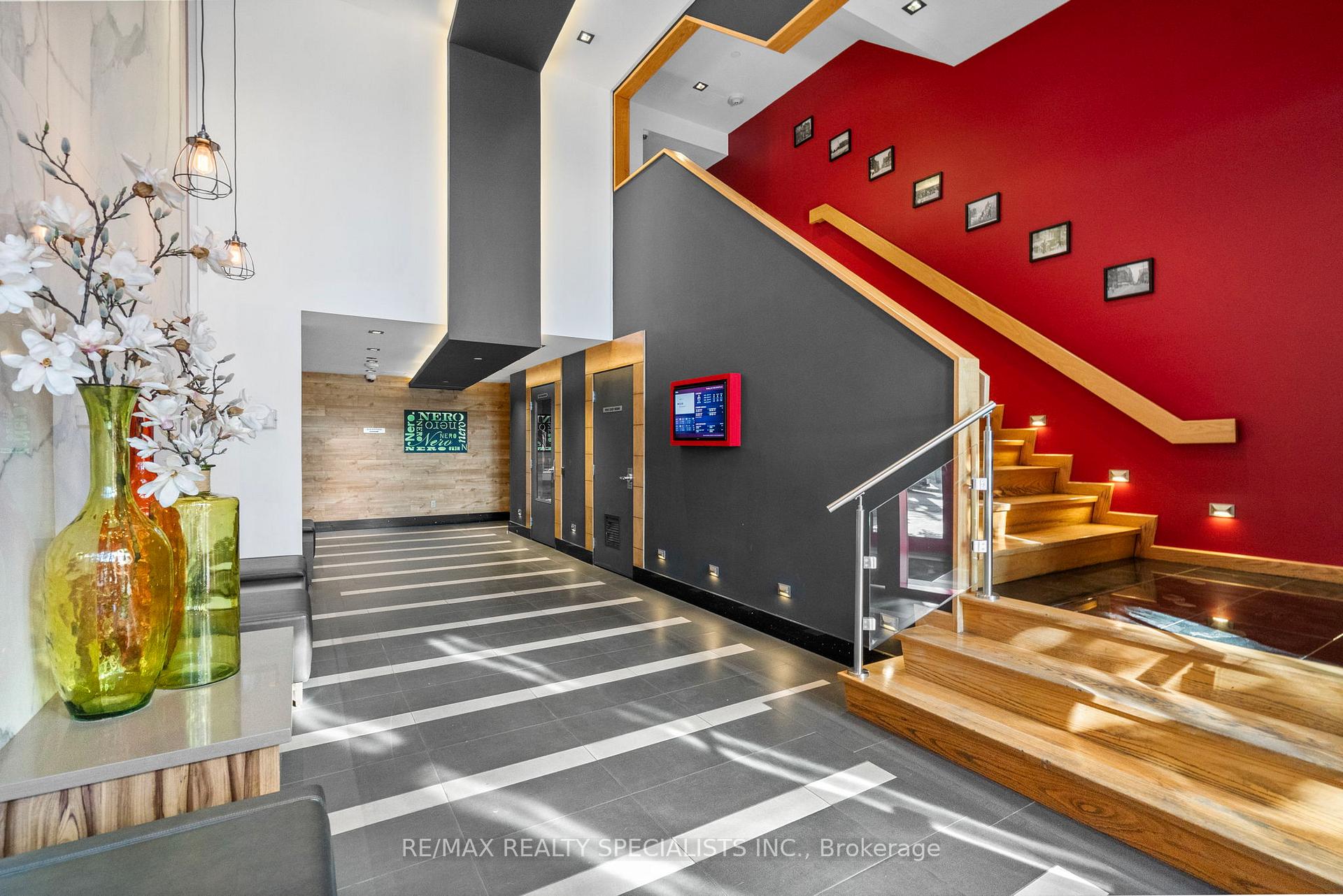 Photo 40 of Unit 310, 205 Manning Avenue, Toronto, Trinity-Bellwoods — HOMEH