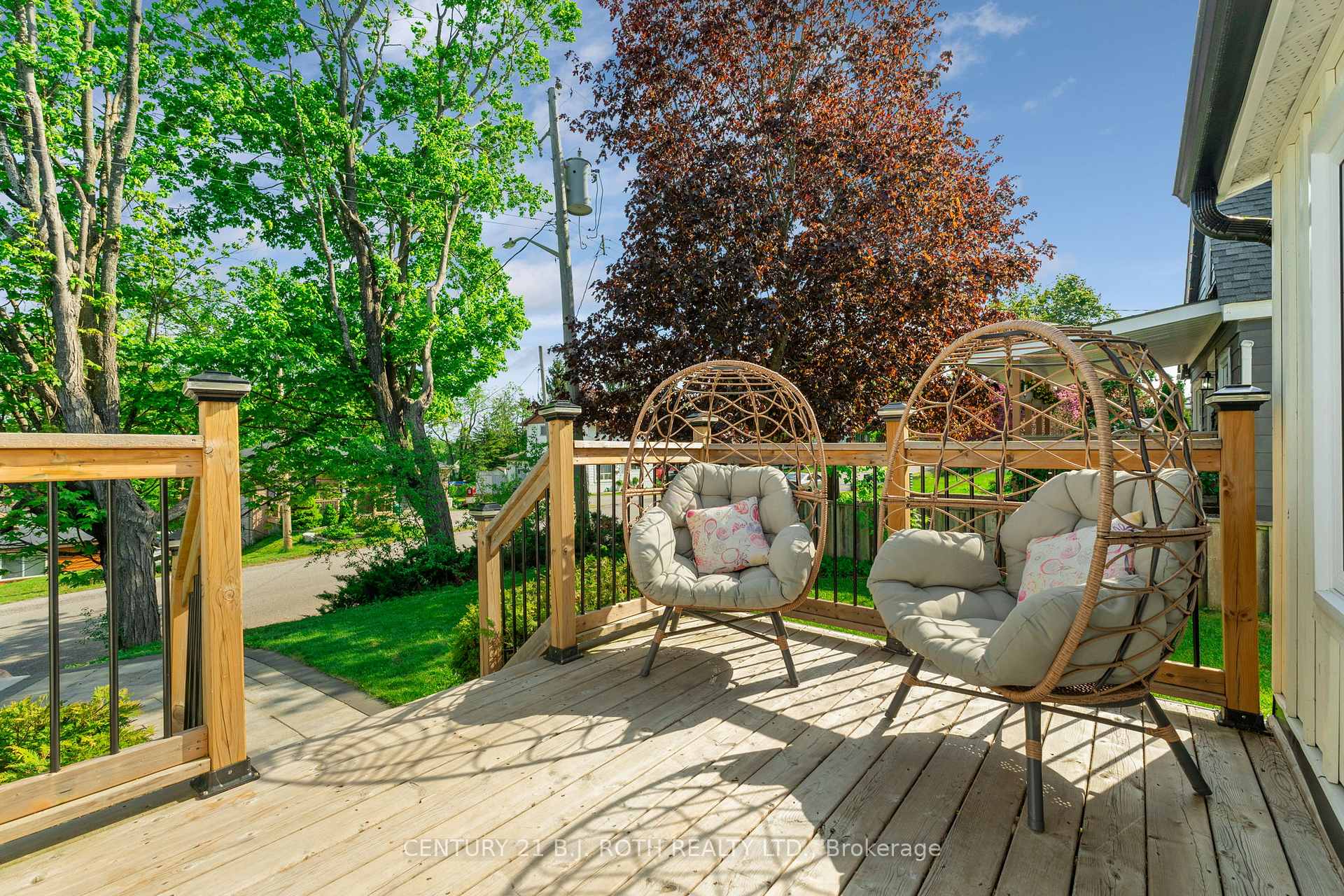 Photo 6 of 390 Arthur Street, Orillia — HOMEH
