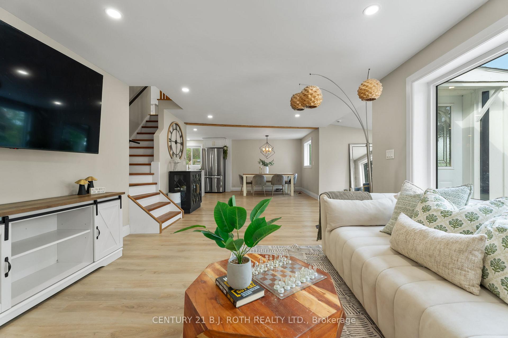 Photo 20 of 390 Arthur Street, Orillia — HOMEH