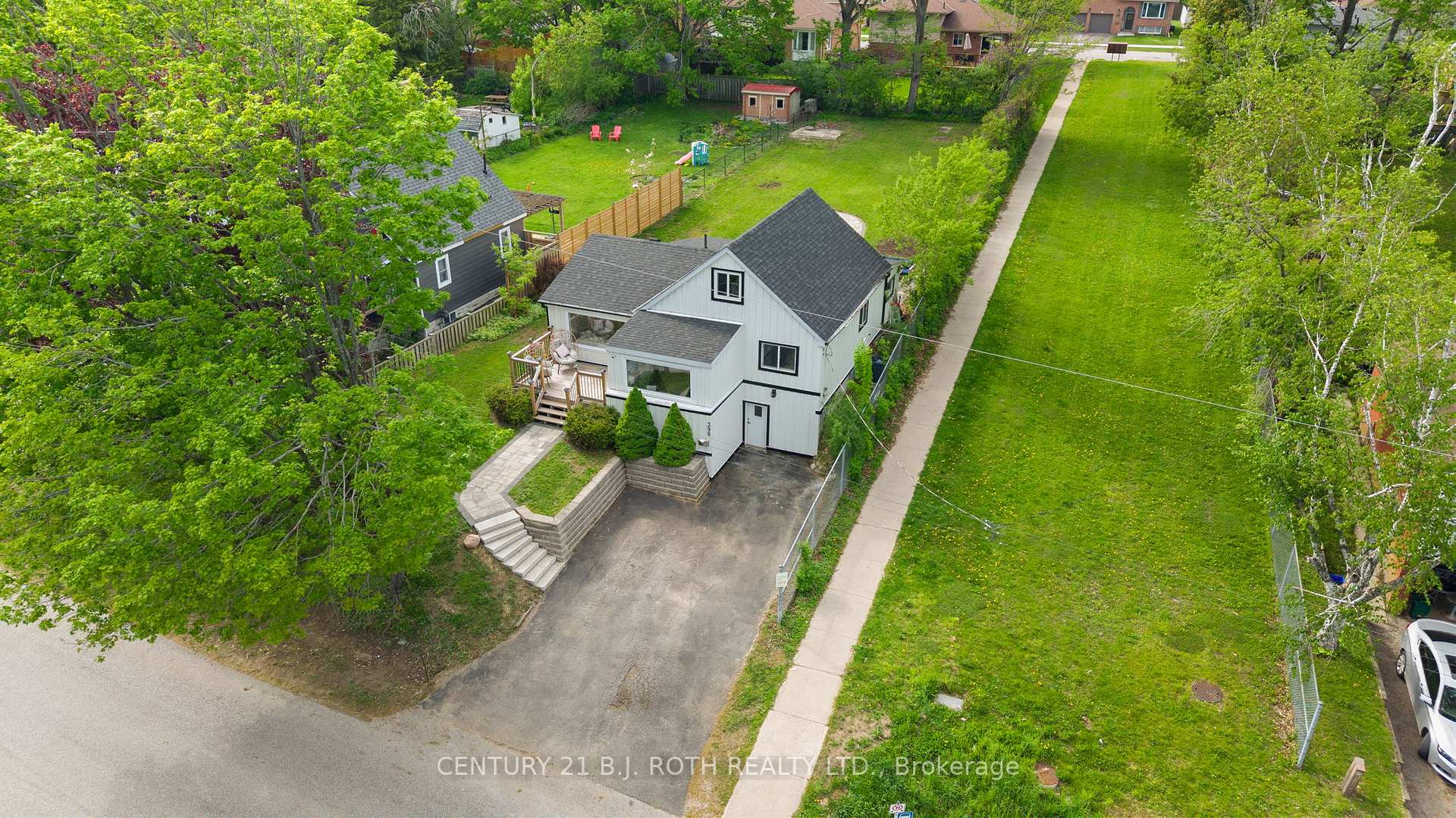 Photo 48 of 390 Arthur Street, Orillia — HOMEH