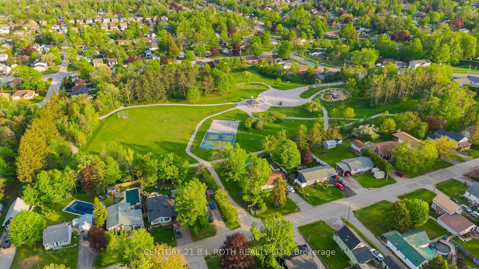 Photo 50 of 390 Arthur Street, Orillia — HOMEH