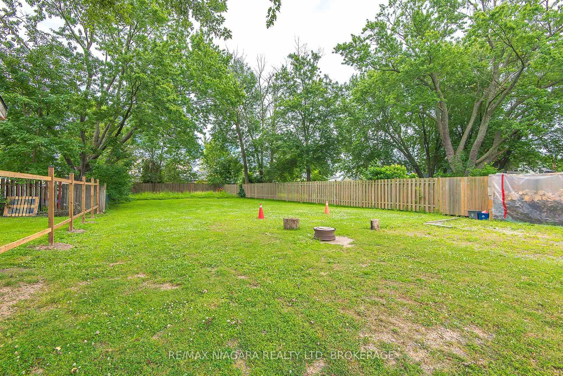 Photo 40 of 170 Hellems Avenue E, Welland, Welland Downtown — HOMEH