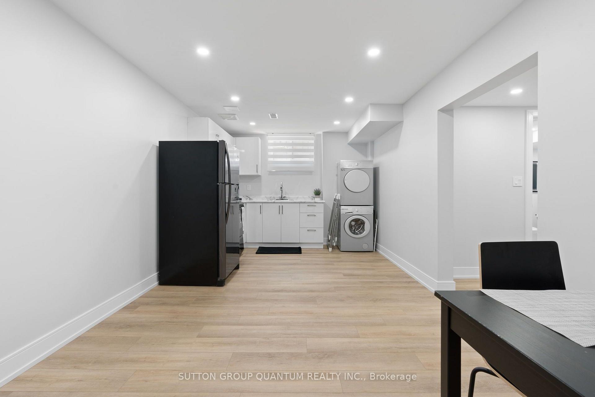 Photo 3 of Unit #Basement, 17 Clearview Drive, Hamilton, Stoney Creek — HOMEH