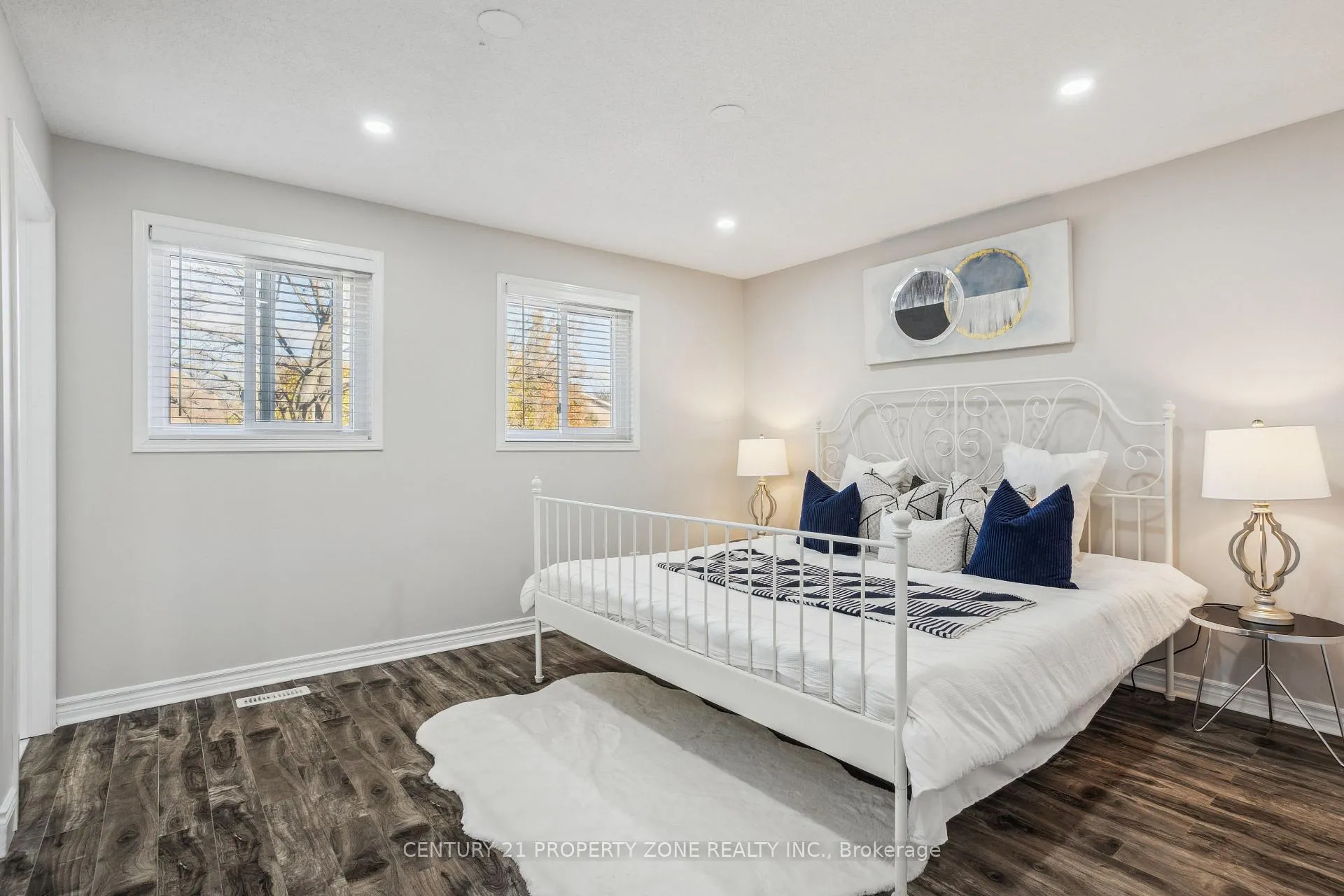Photo 14 of 20 Royal Palm Drive, Brampton, Heart Lake East — HOMEH