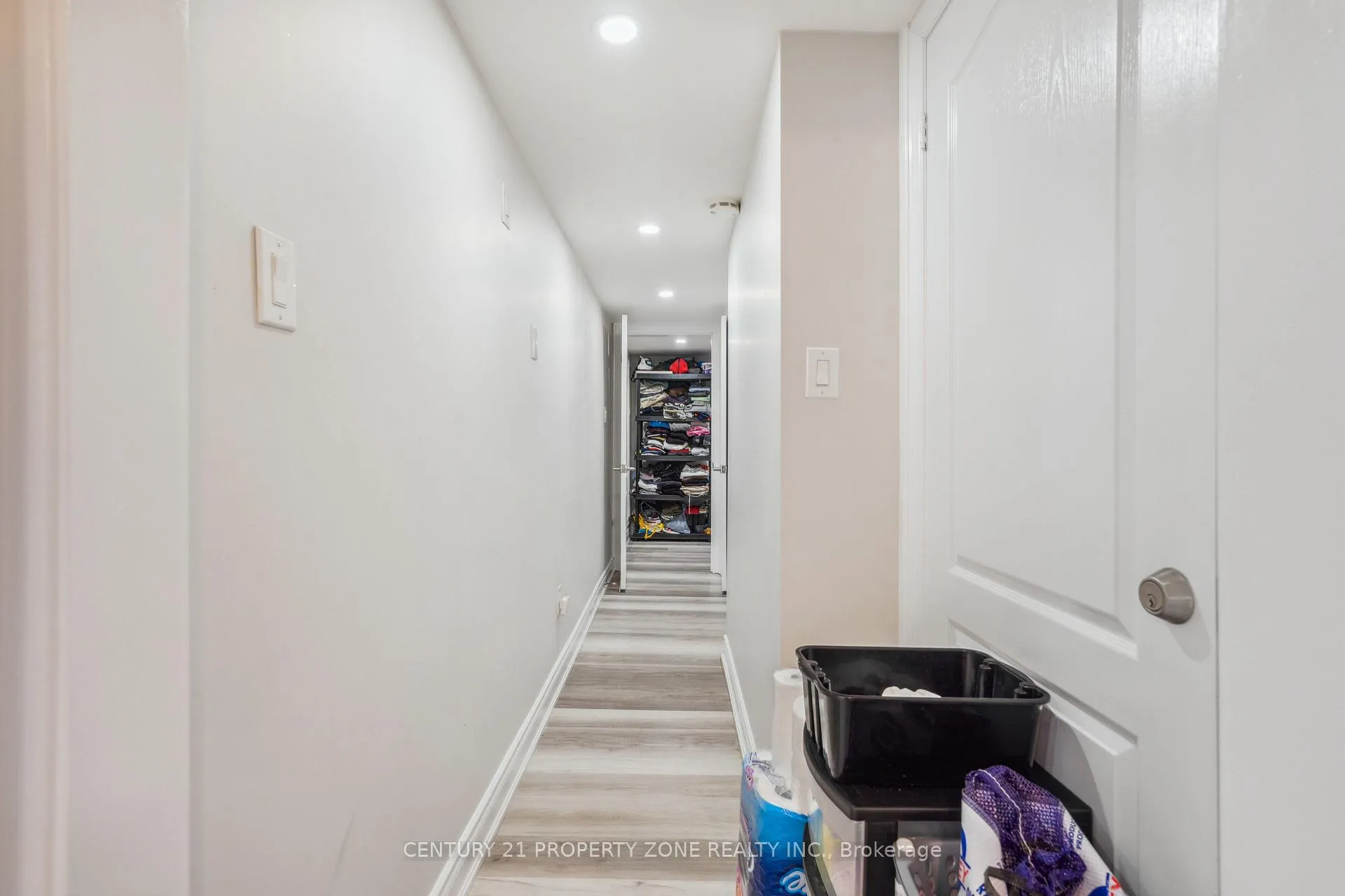 Photo 31 of 20 Royal Palm Drive, Brampton, Heart Lake East — HOMEH