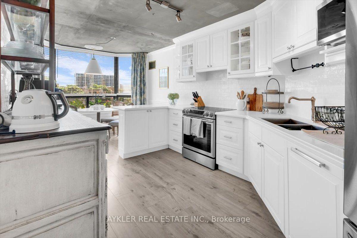 Photo 14 of Unit 402, 192 Jarvis Street, Toronto, Church-Yonge Corridor — HOMEH