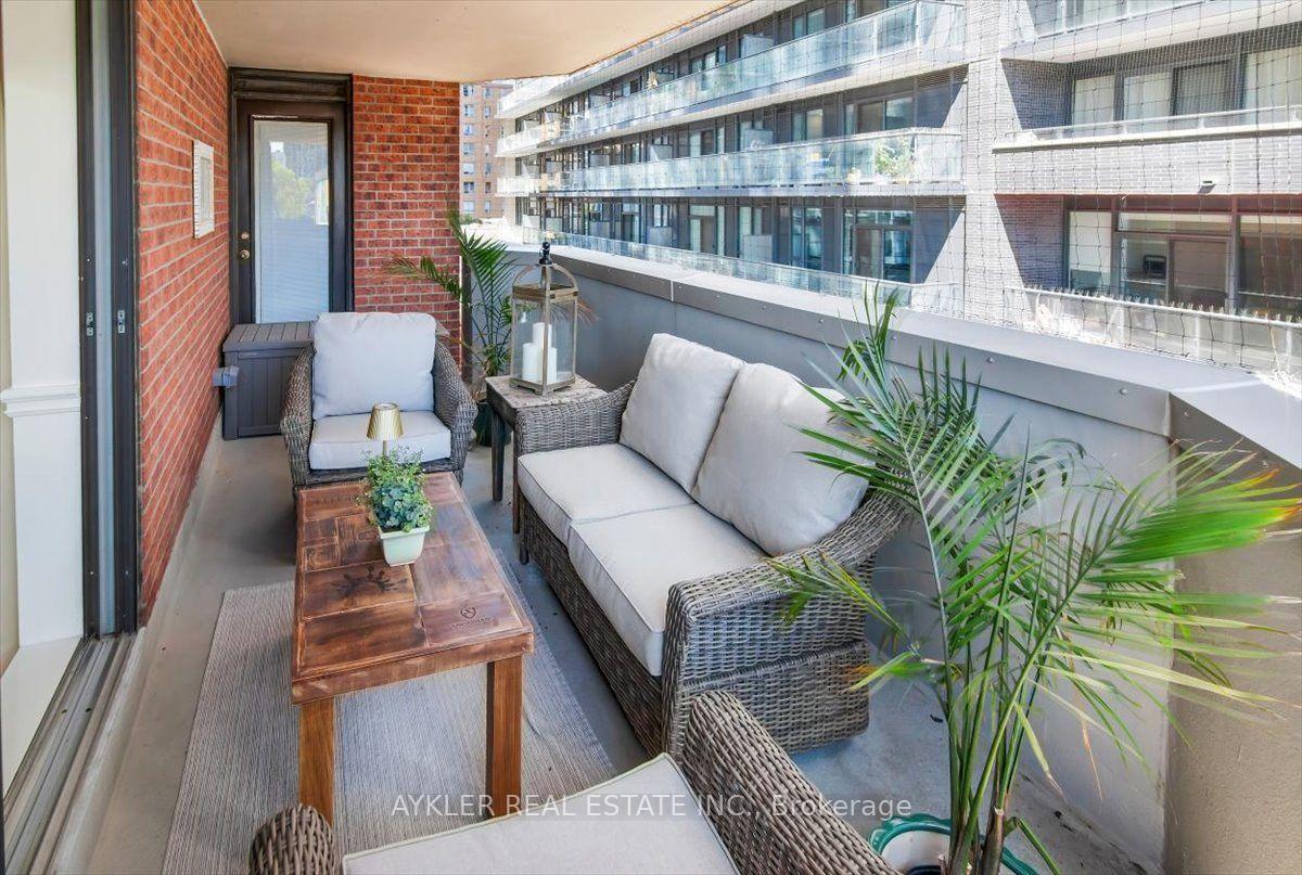 Photo 27 of Unit 402, 192 Jarvis Street, Toronto, Church-Yonge Corridor — HOMEH