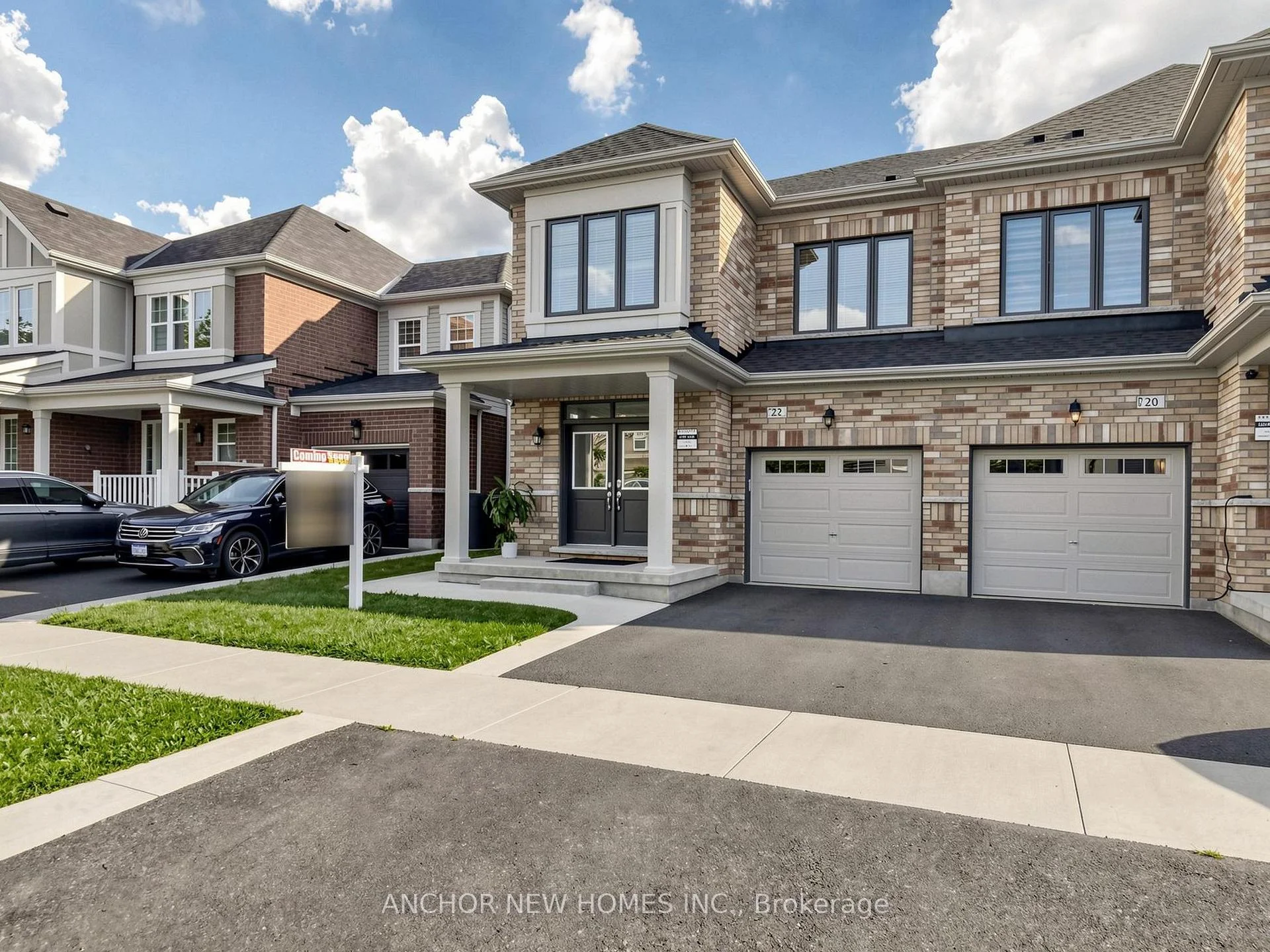 Photo 2 of 22 Averill Road, Brampton, Northwest Brampton — HOMEH