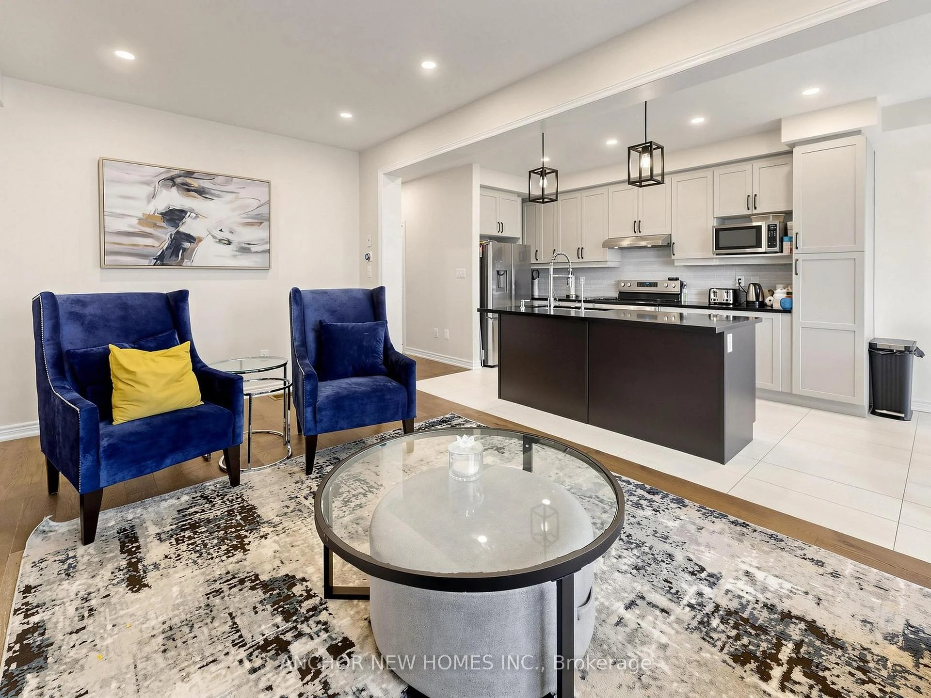 Photo 6 of 22 Averill Road, Brampton, Northwest Brampton — HOMEH