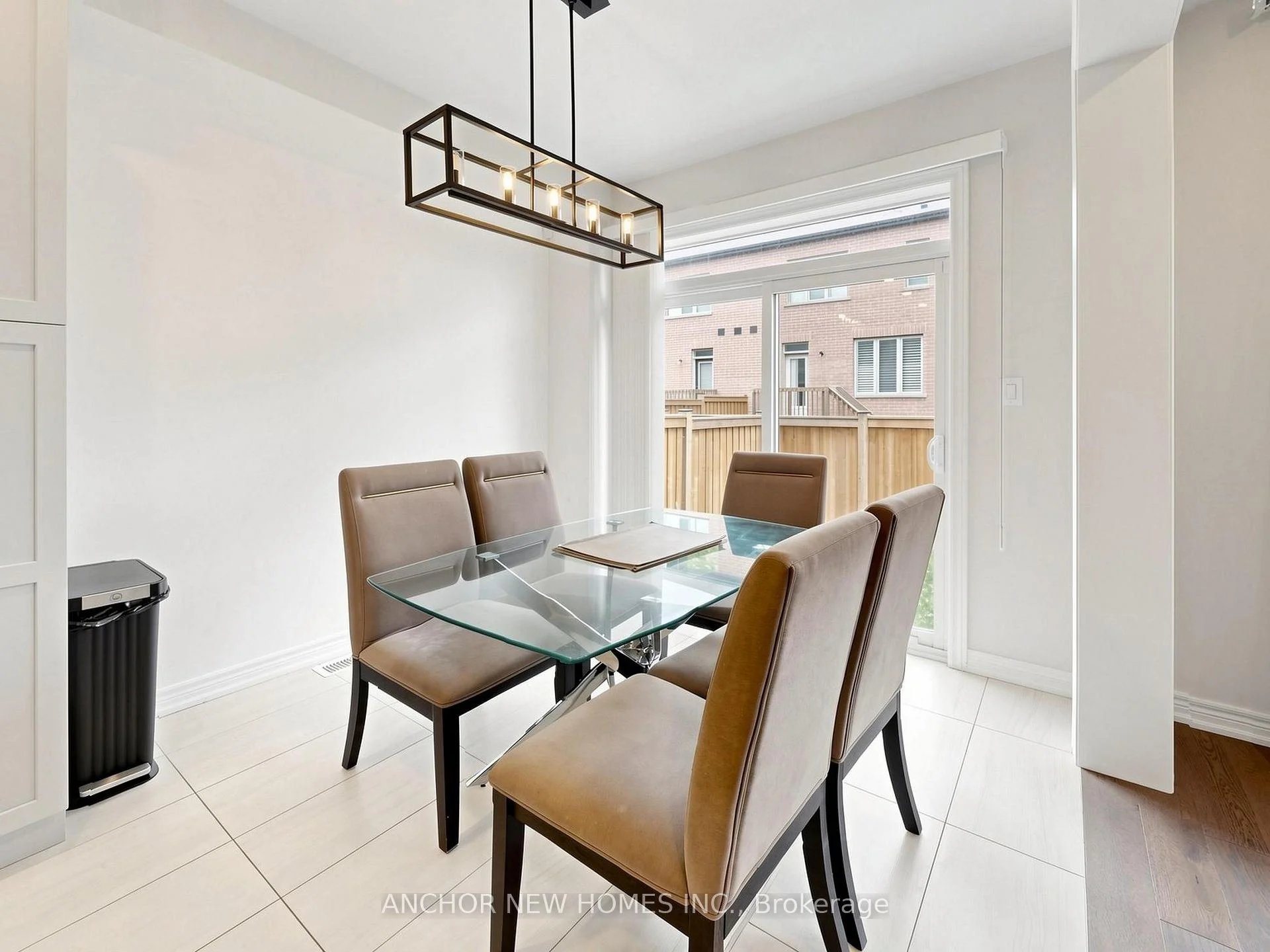 Photo 8 of 22 Averill Road, Brampton, Northwest Brampton — HOMEH