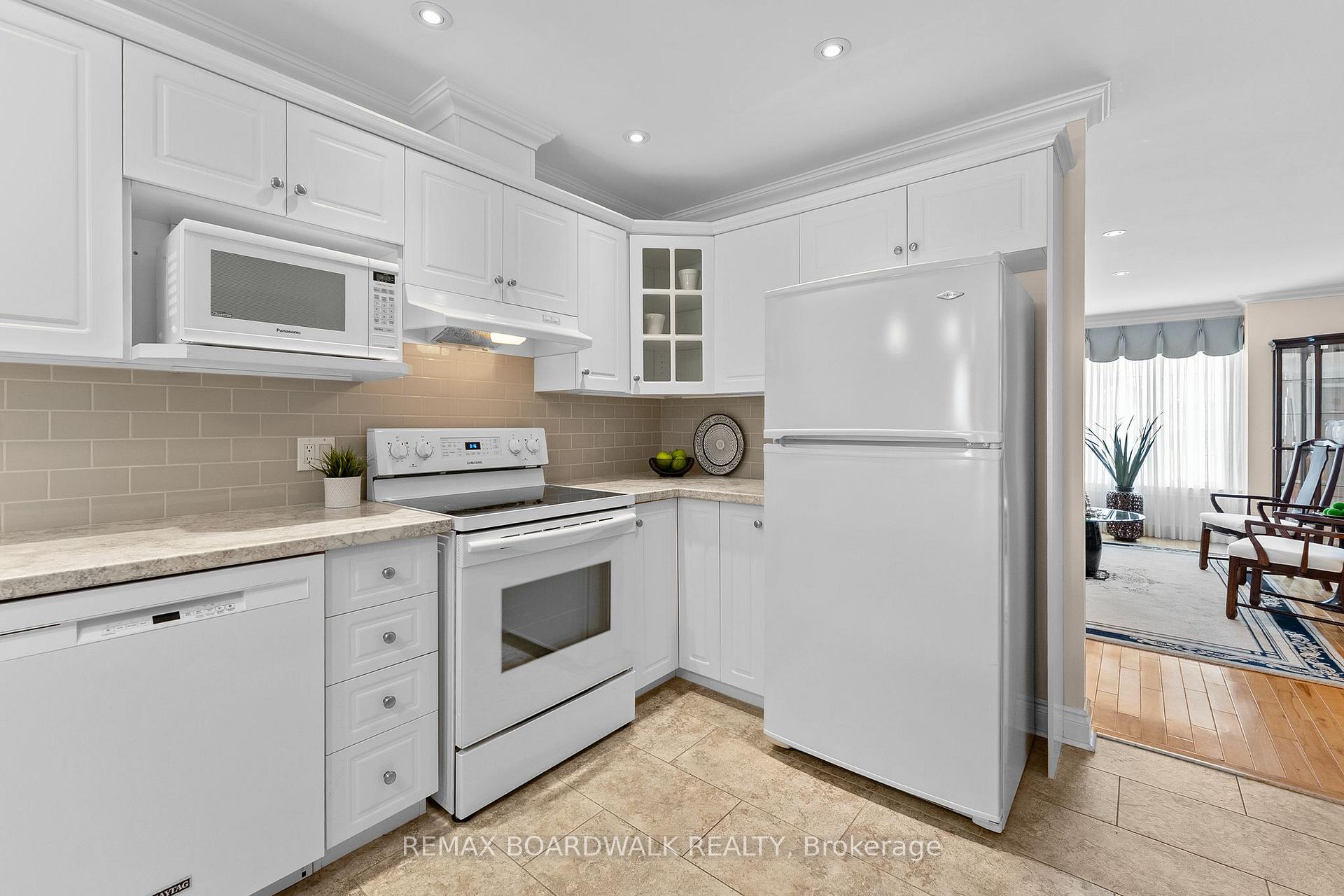 Photo 14 of 60 Dr Gordon Crescent, North Grenville, Kemptville — HOMEH